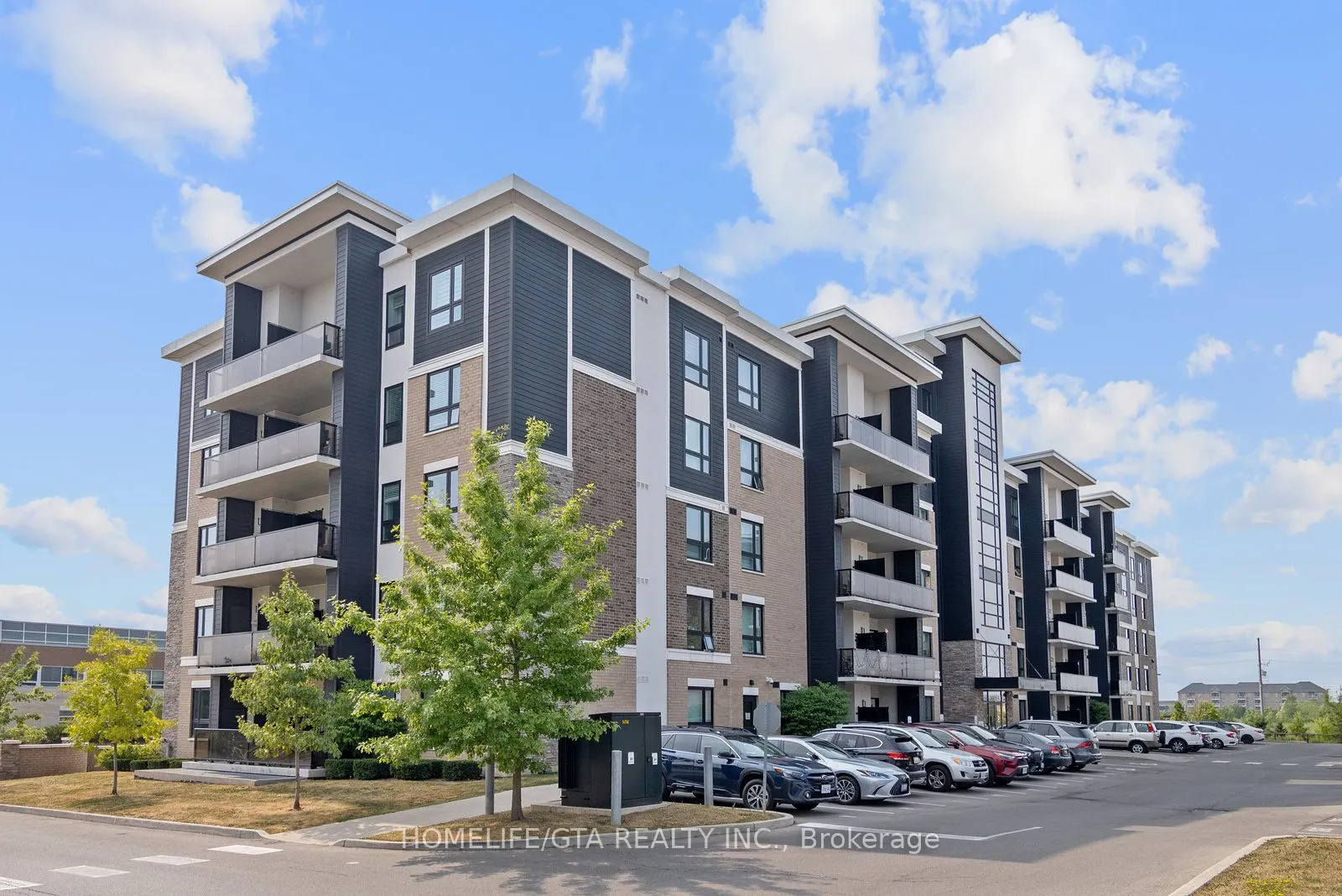 620 Sauve Street, #405