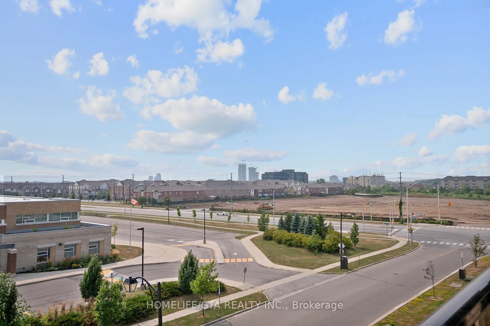 620 Sauve Street, #405