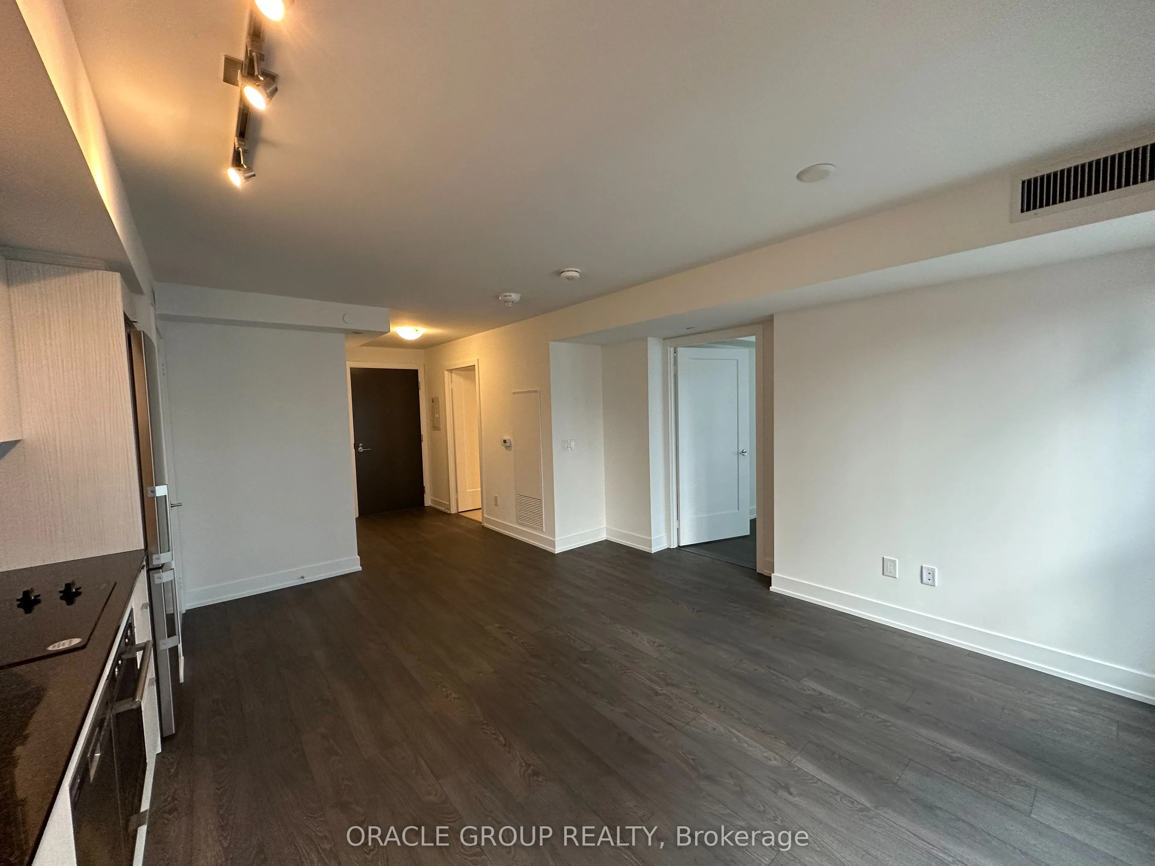 5 Mabelle Avenue, #730