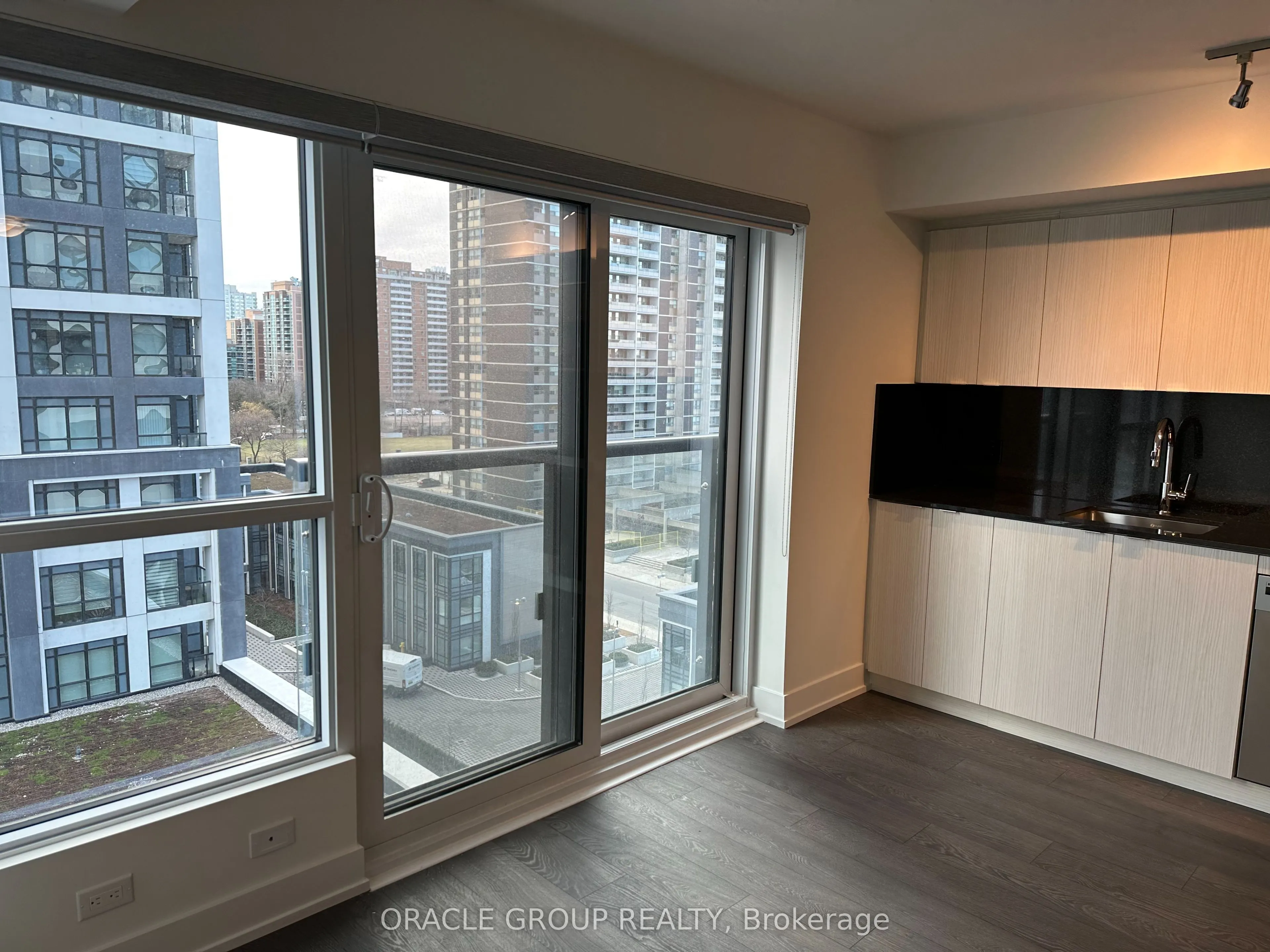 5 Mabelle Avenue, #730
