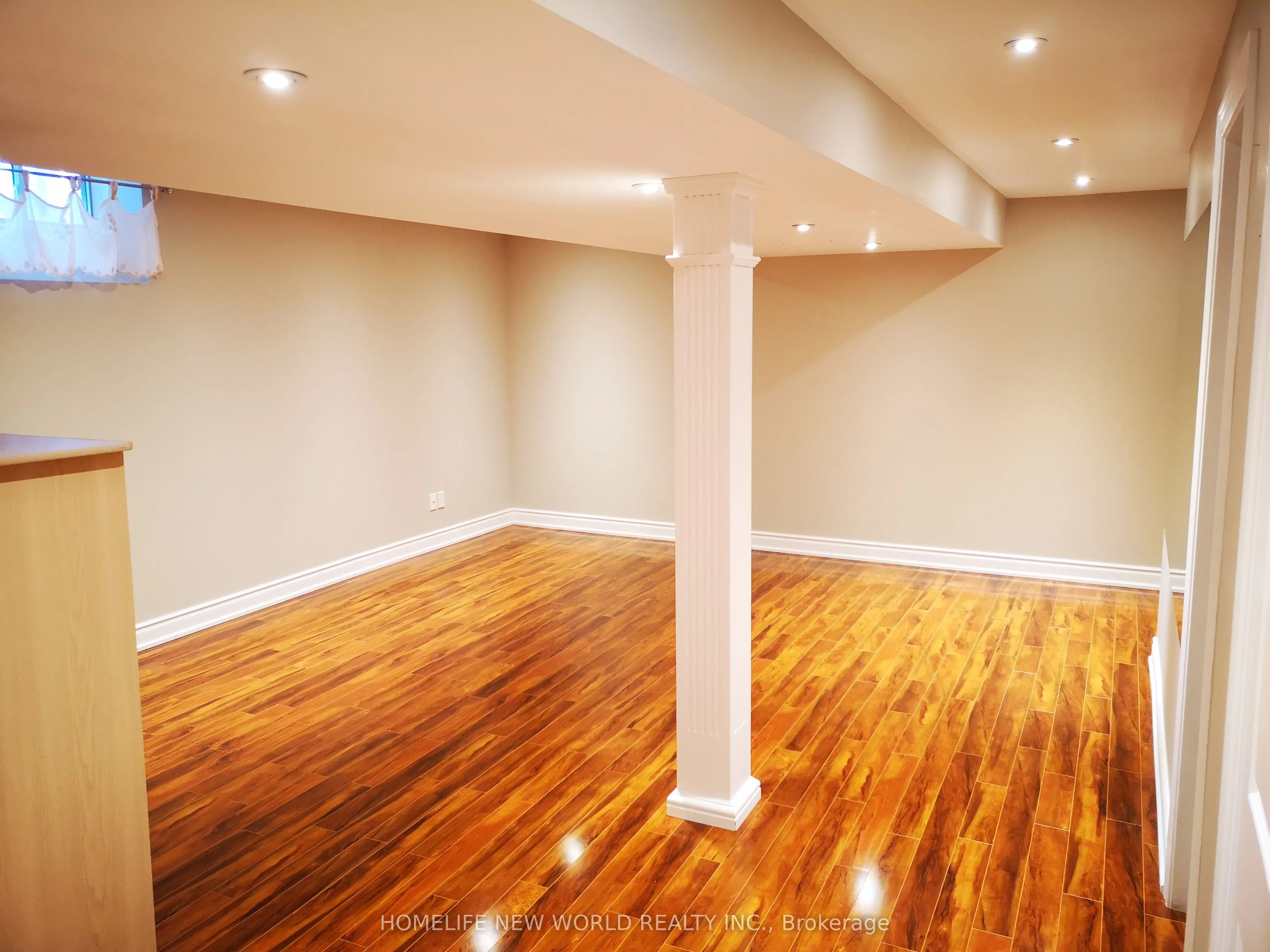 4471 Weeping Willow Drive