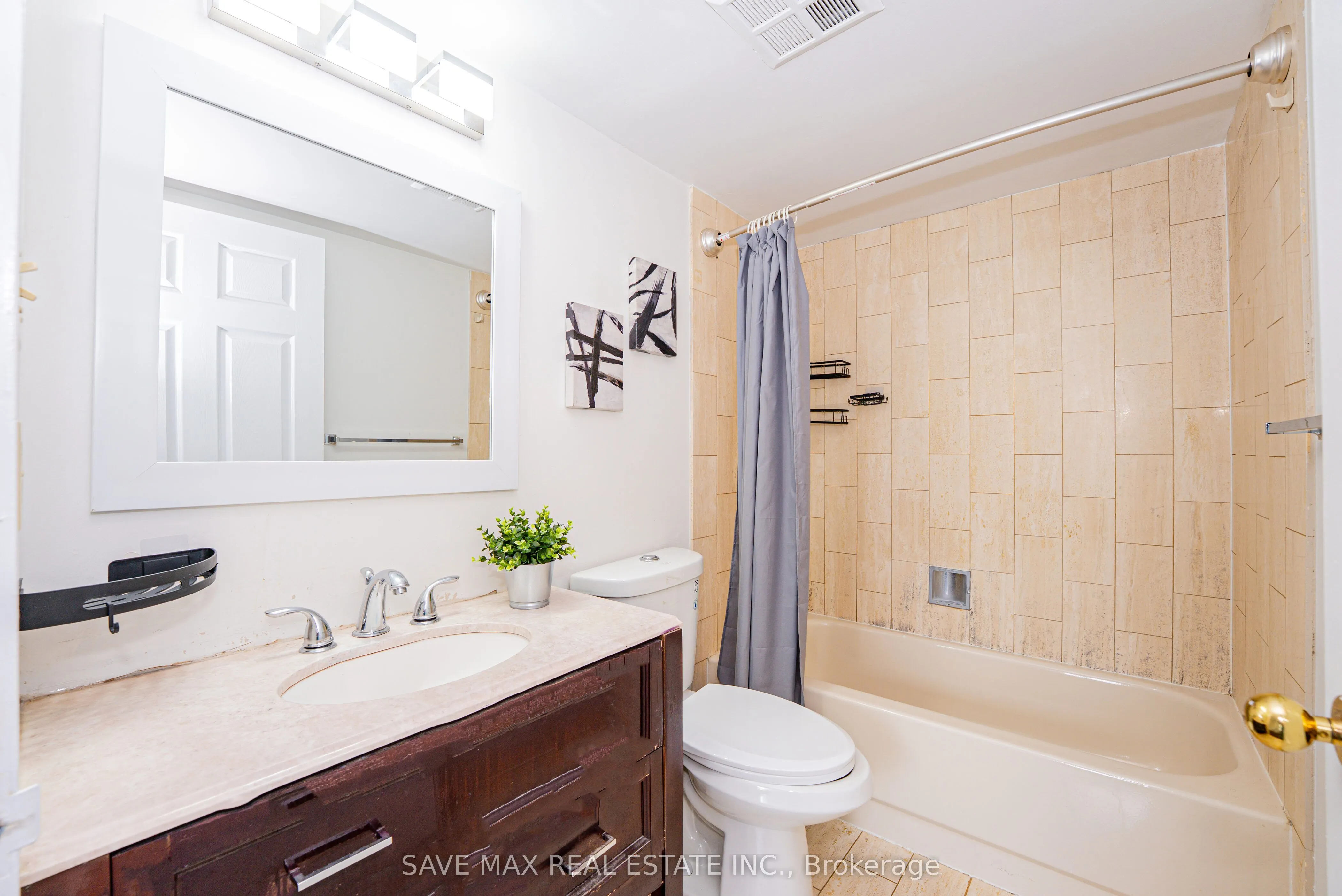 265 Enfield Place, #401