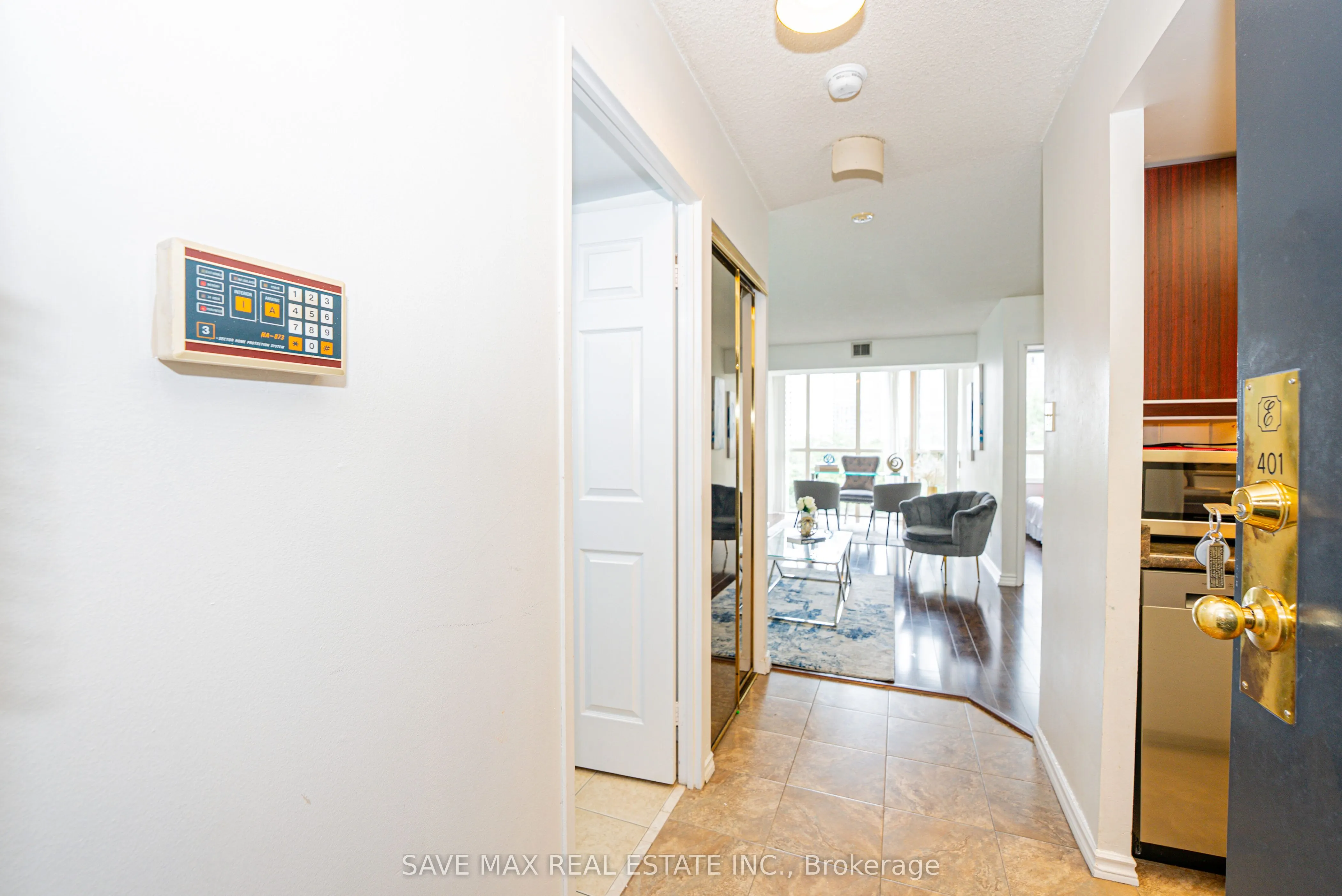 265 Enfield Place, #401