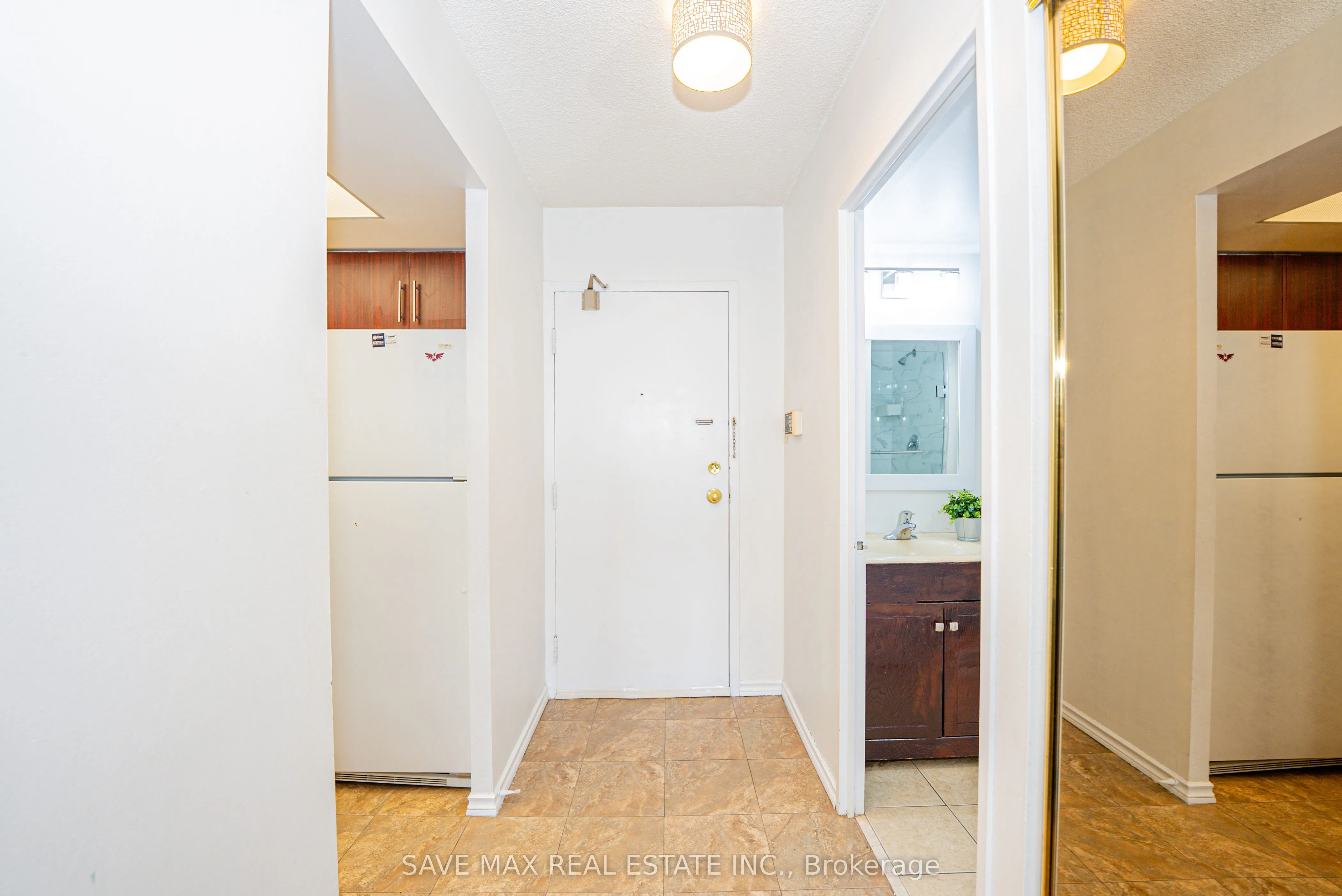 265 Enfield Place, #401