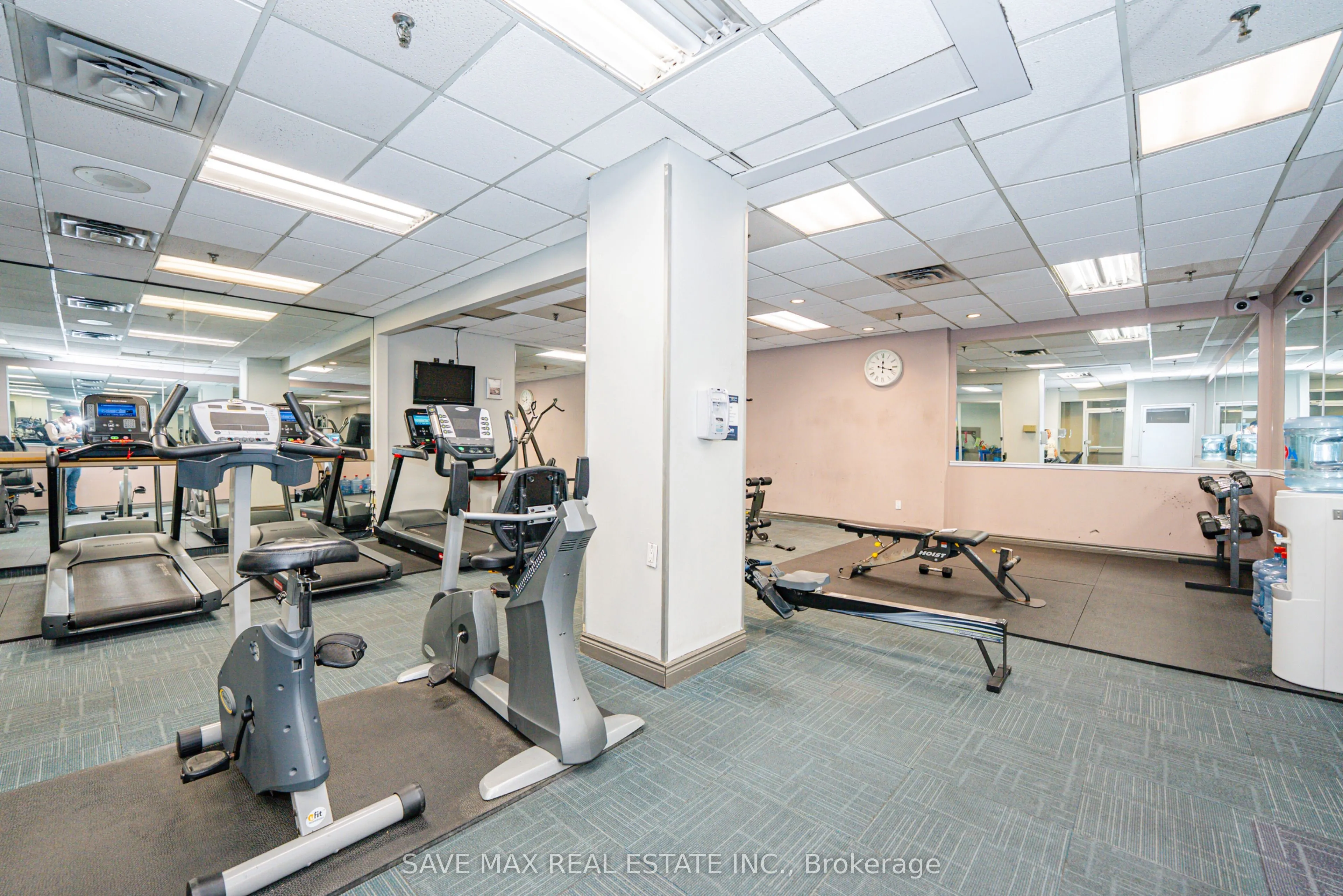 265 Enfield Place, #401