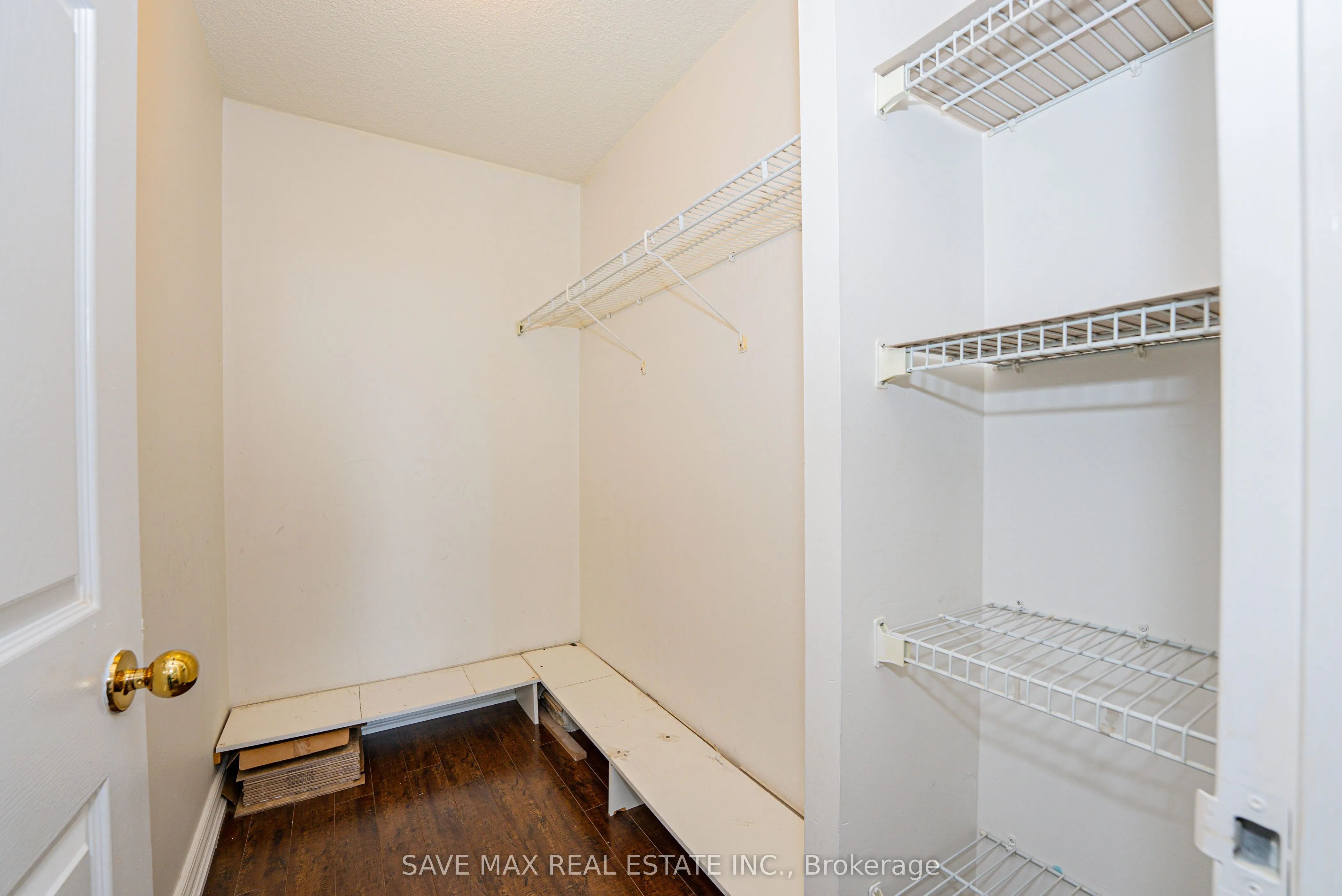 265 Enfield Place, #401