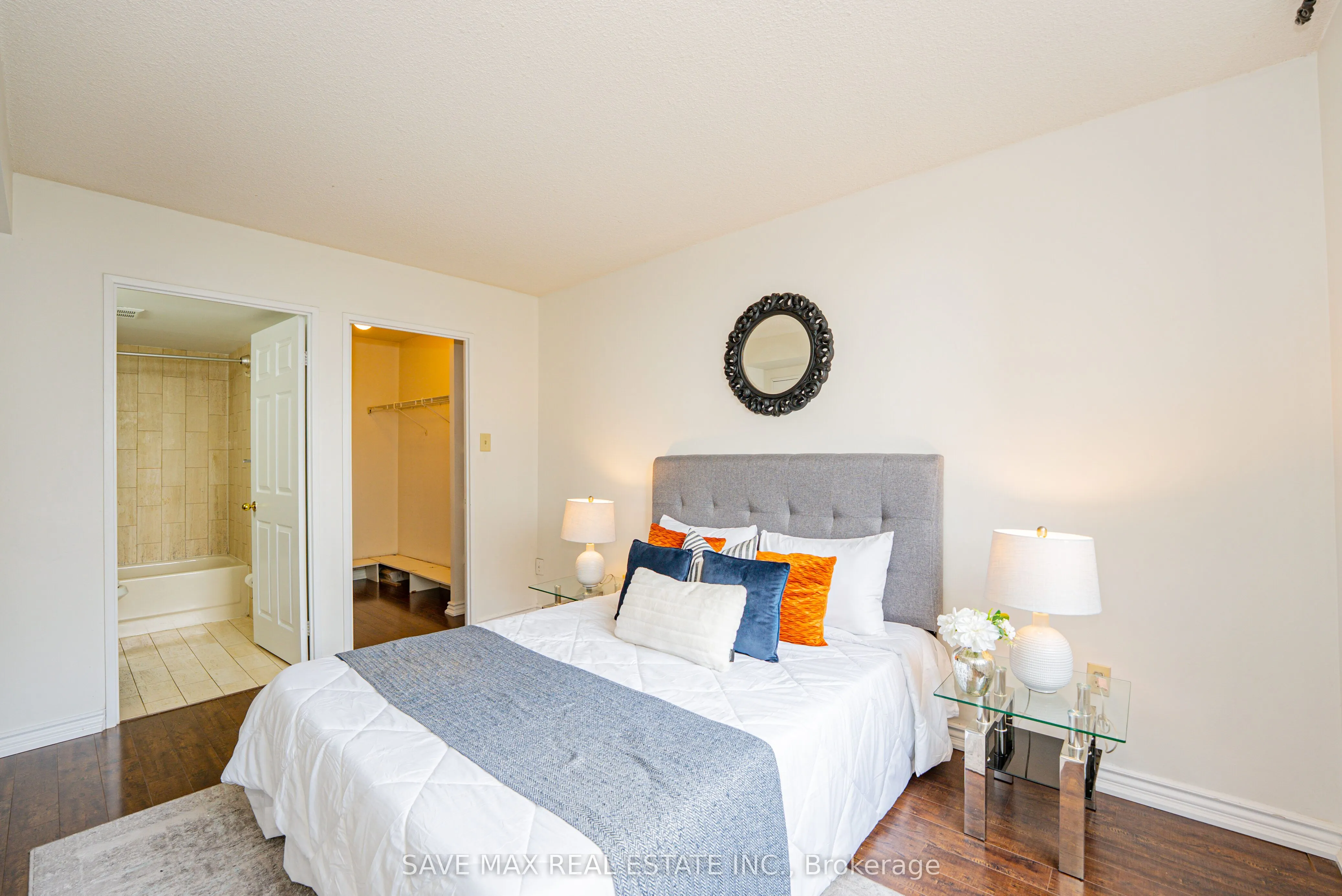 265 Enfield Place, #401