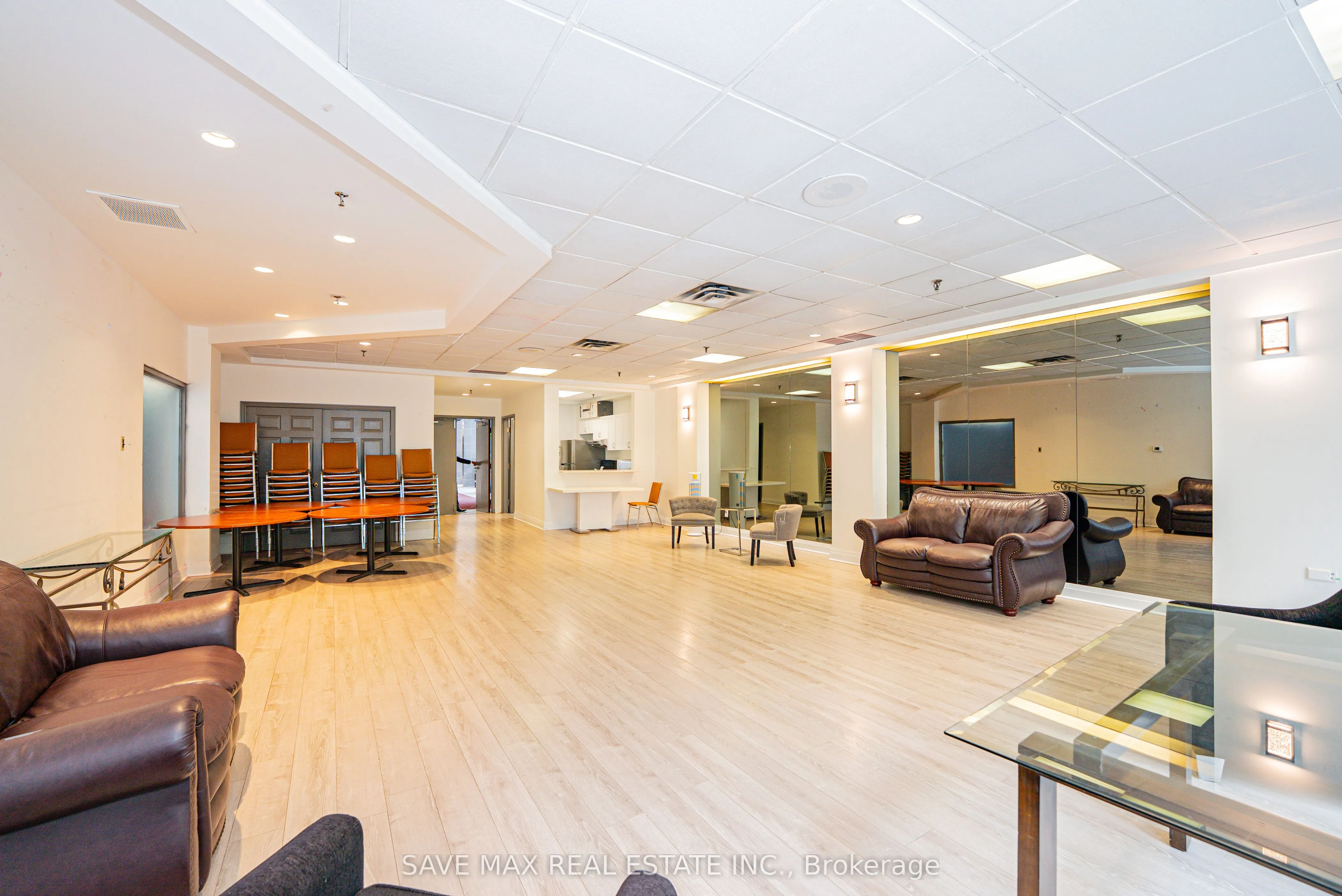 265 Enfield Place, #401