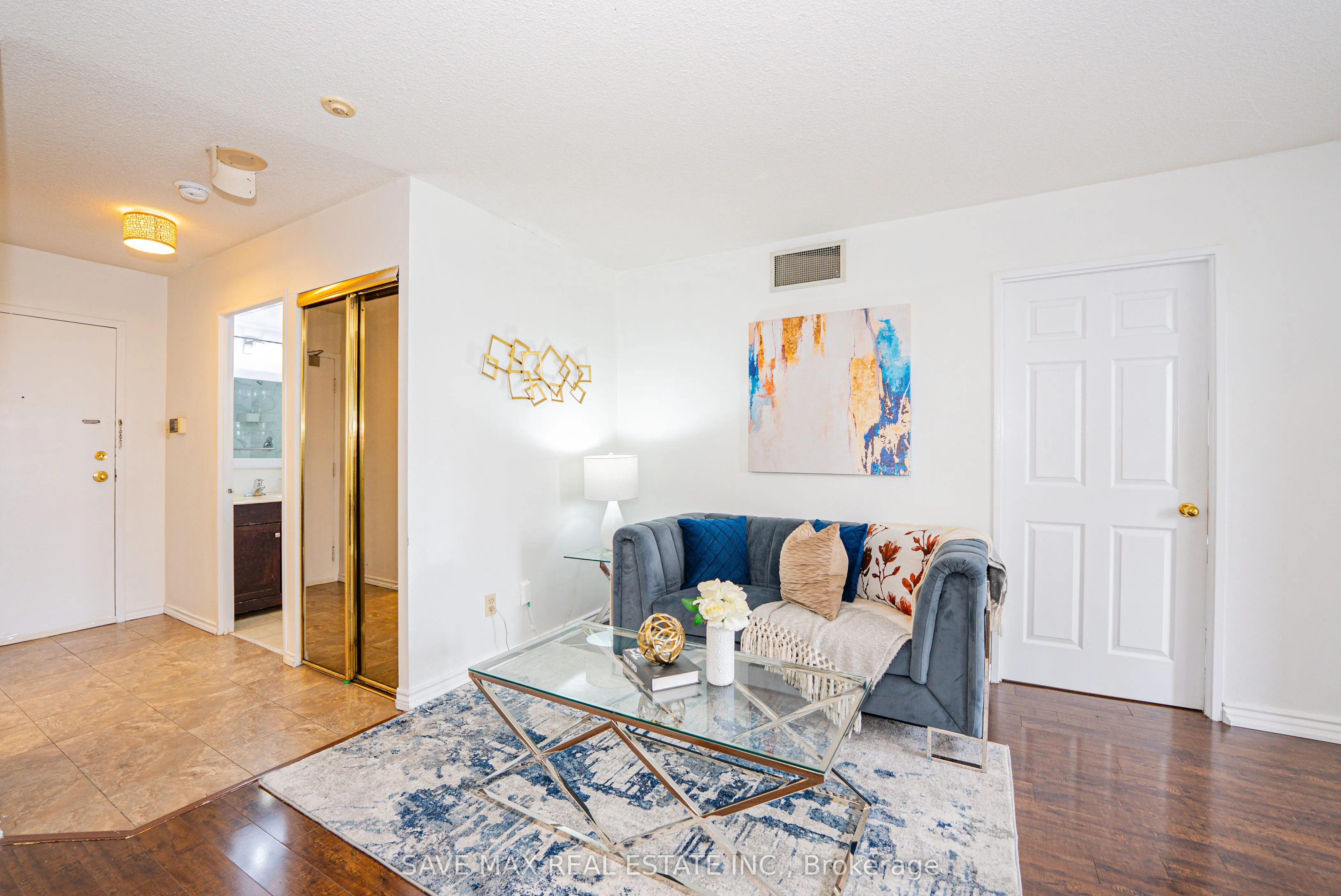 265 Enfield Place, #401
