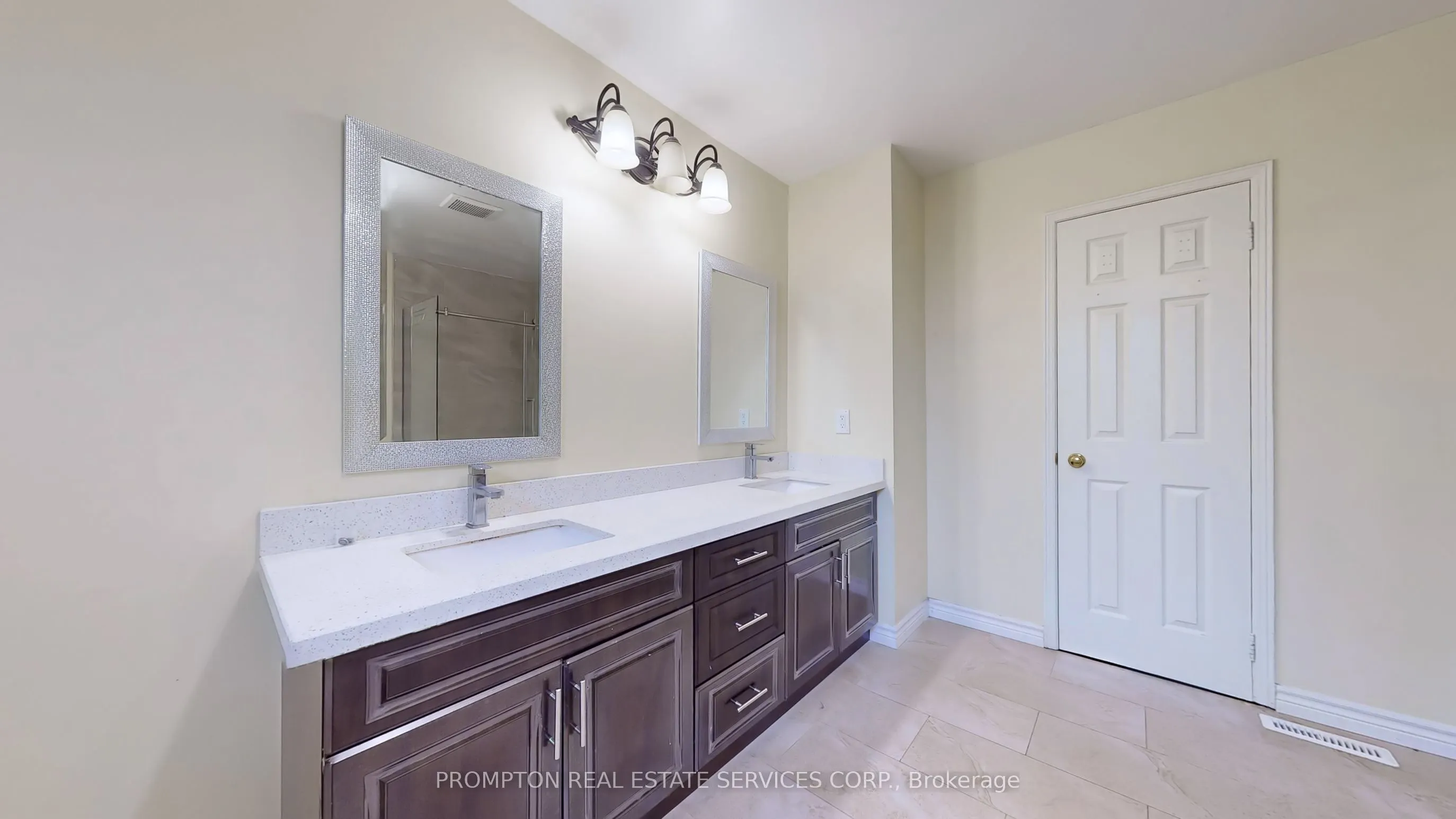 409 Silverthorne Crescent