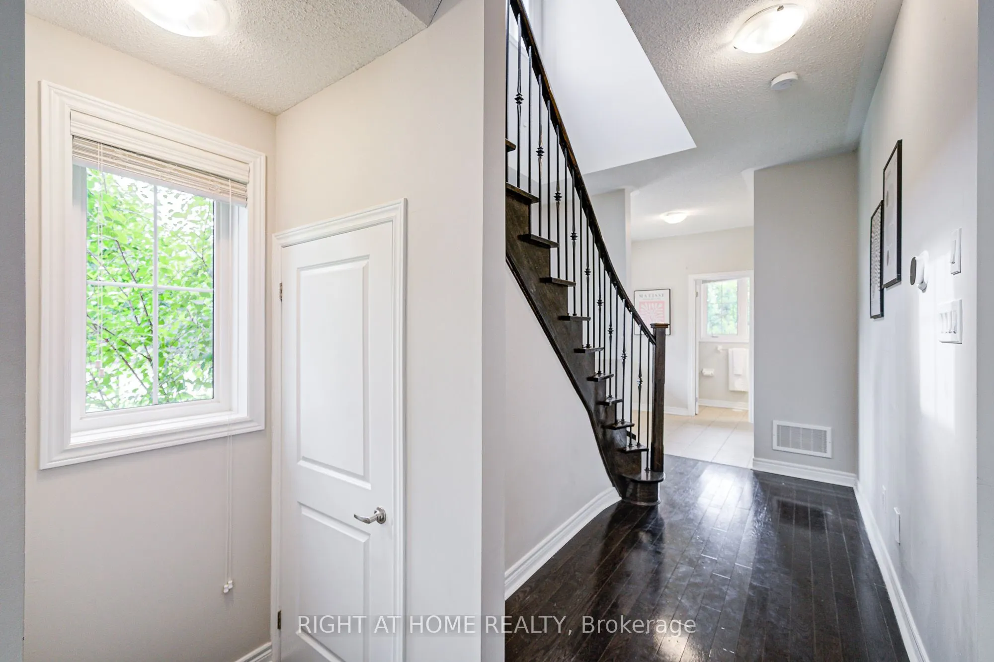 1 Cedar Lake Crescent, #Unit 39