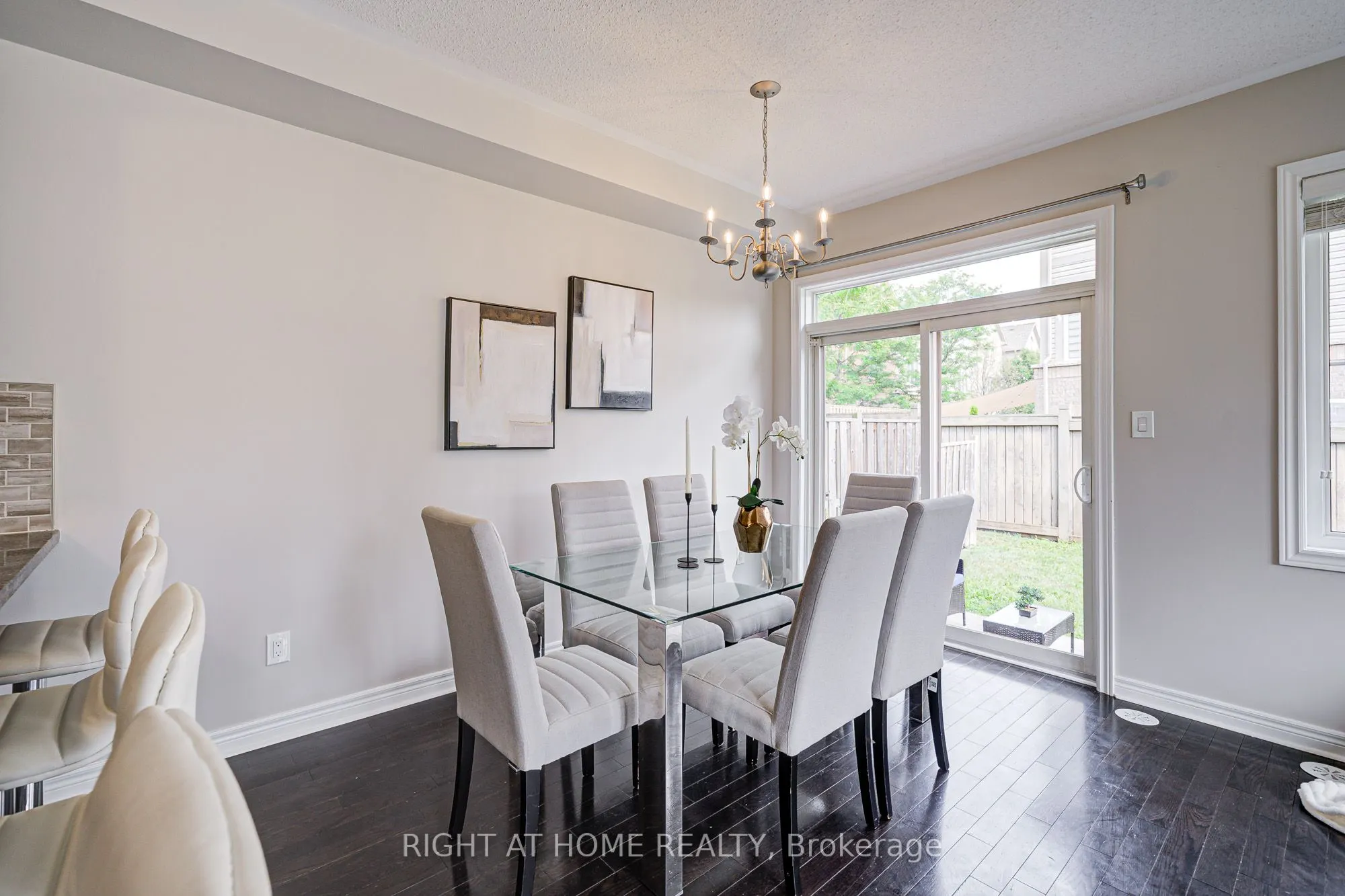 1 Cedar Lake Crescent, #Unit 39