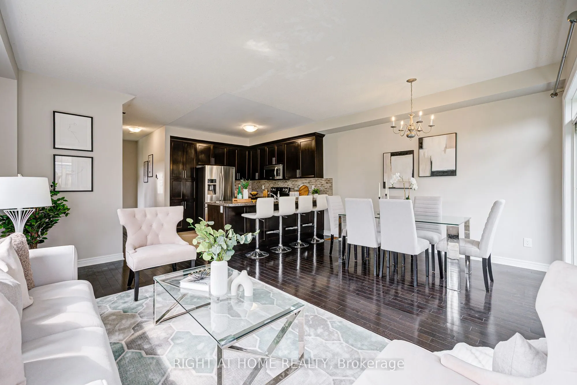 1 Cedar Lake Crescent, #Unit 39