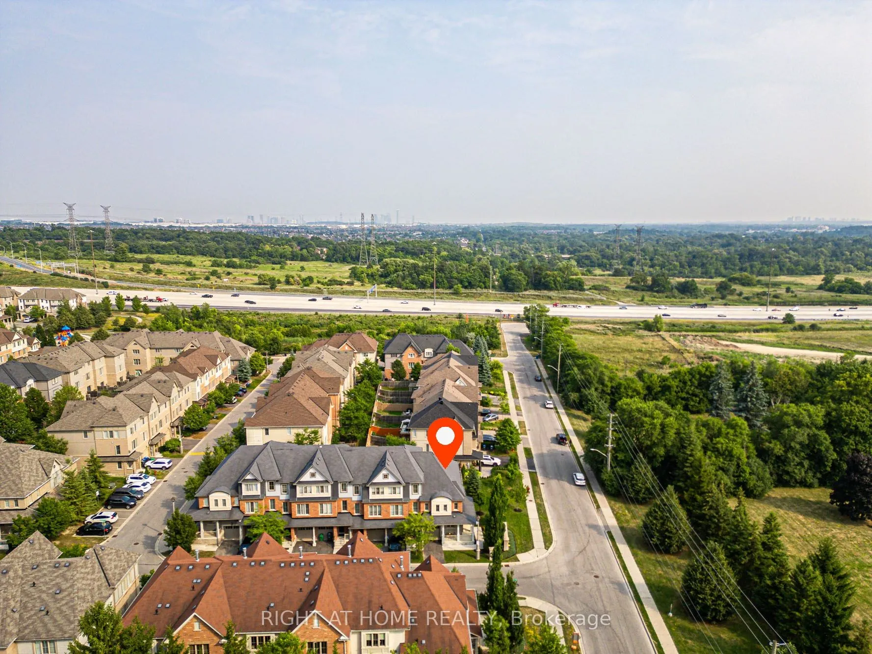 1 Cedar Lake Crescent, #Unit 39