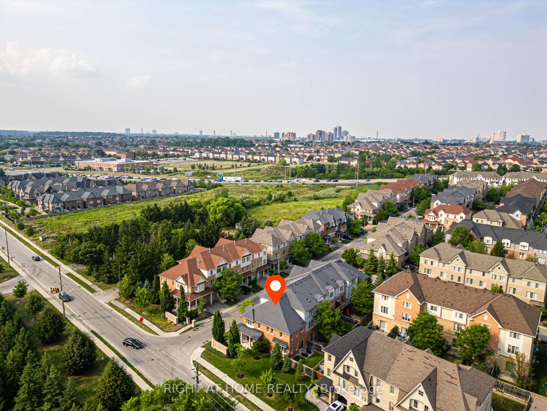 1 Cedar Lake Crescent, #Unit 39