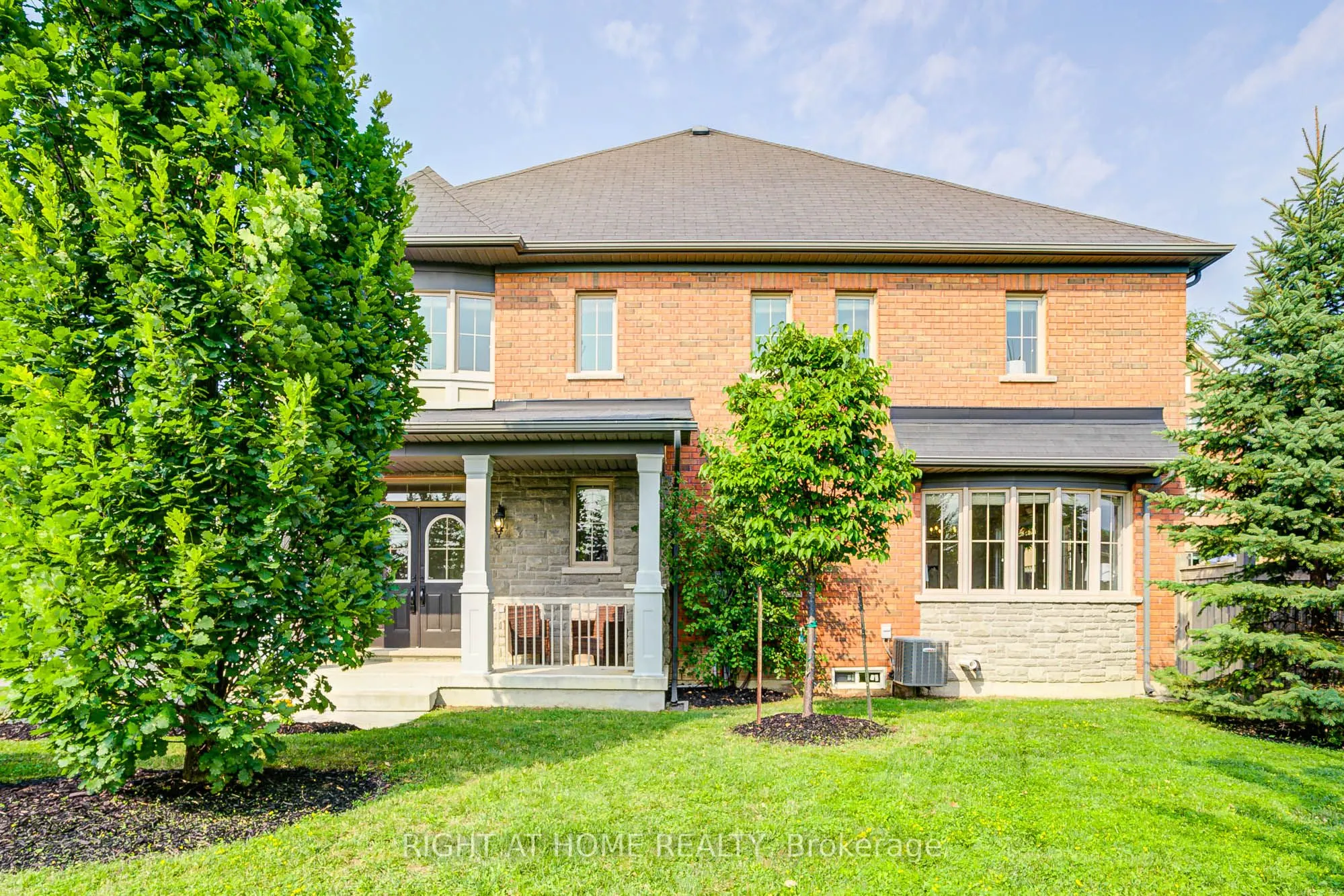 1 Cedar Lake Crescent, #Unit 39