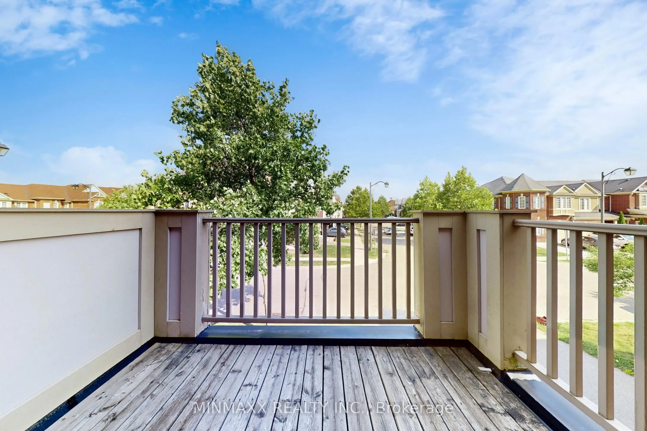 449 DALHOUSIE Gate