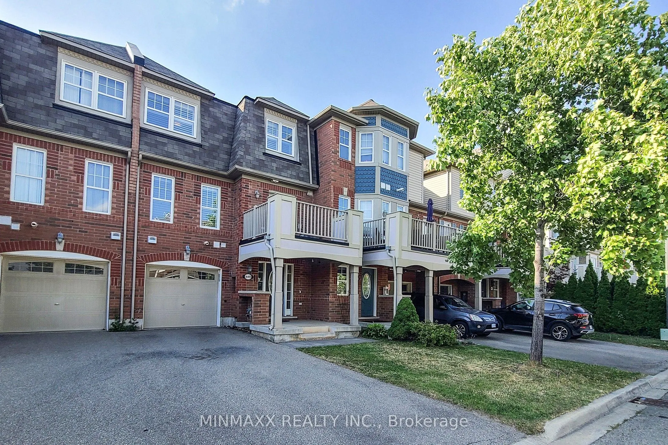 449 DALHOUSIE Gate
