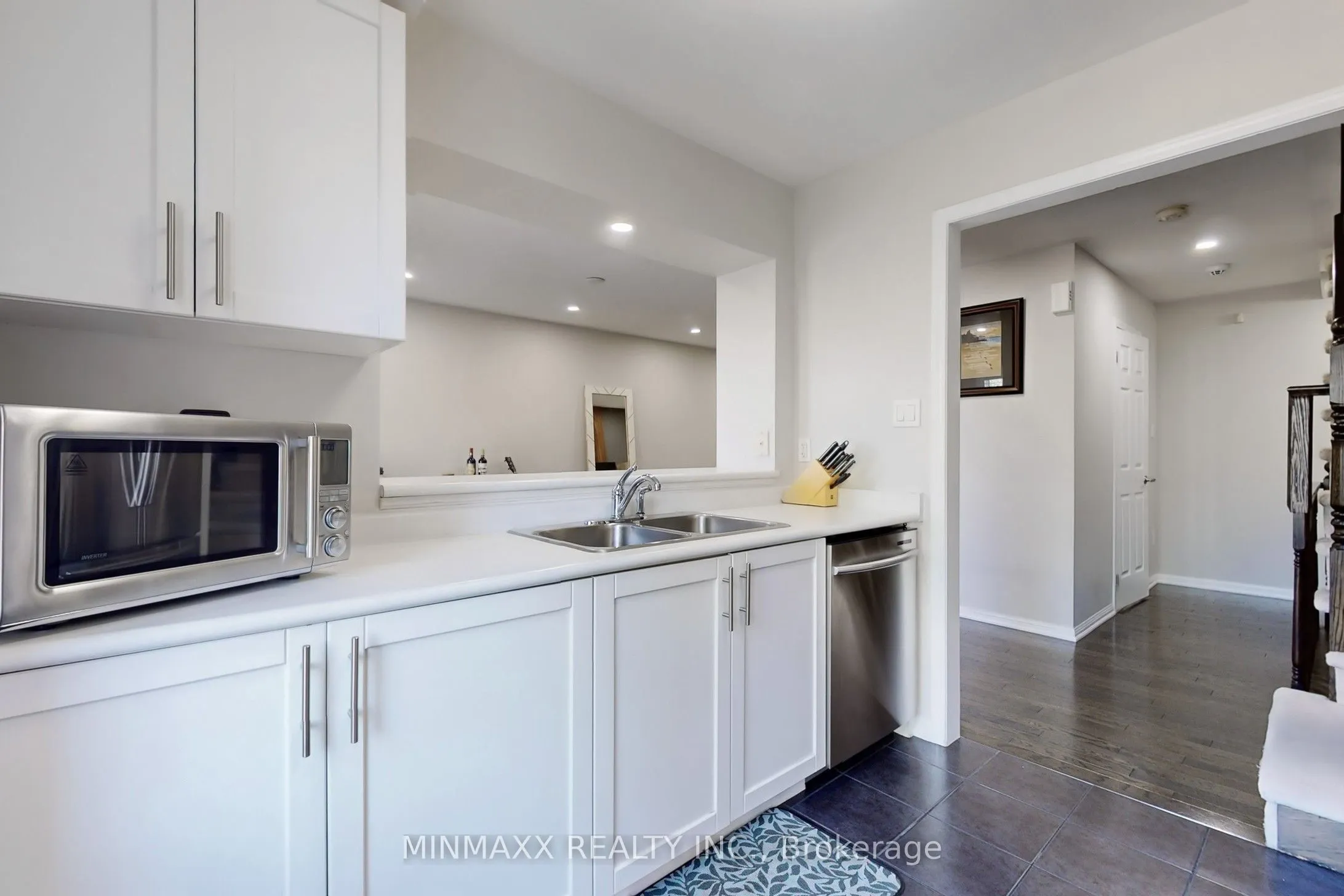 449 DALHOUSIE Gate