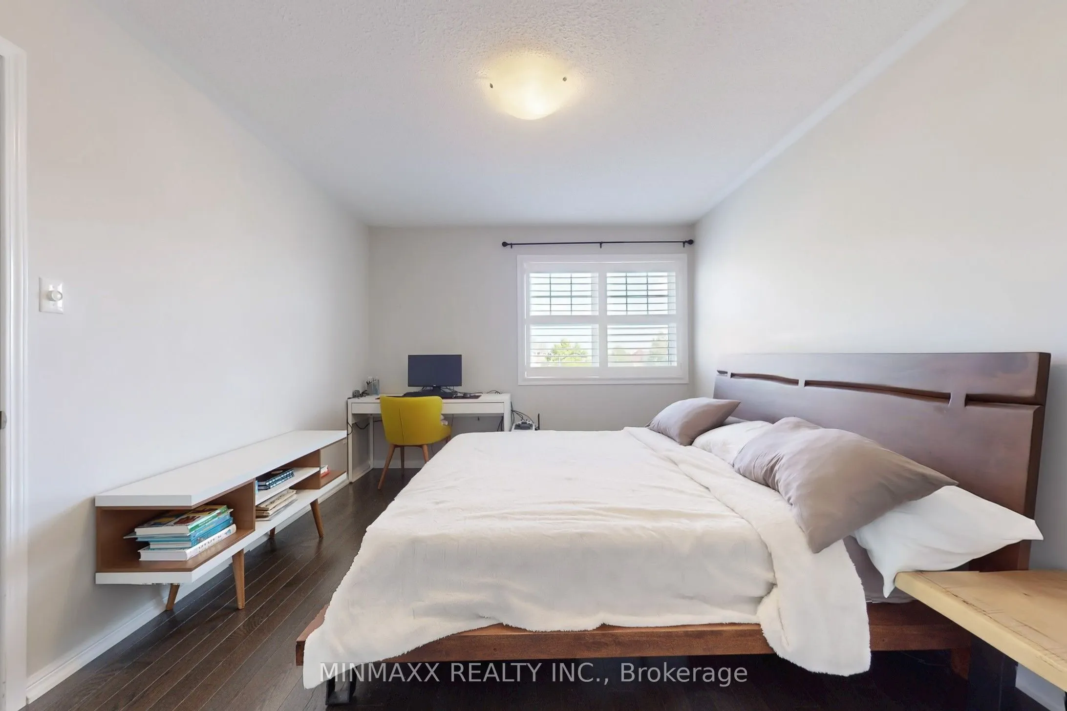 449 DALHOUSIE Gate