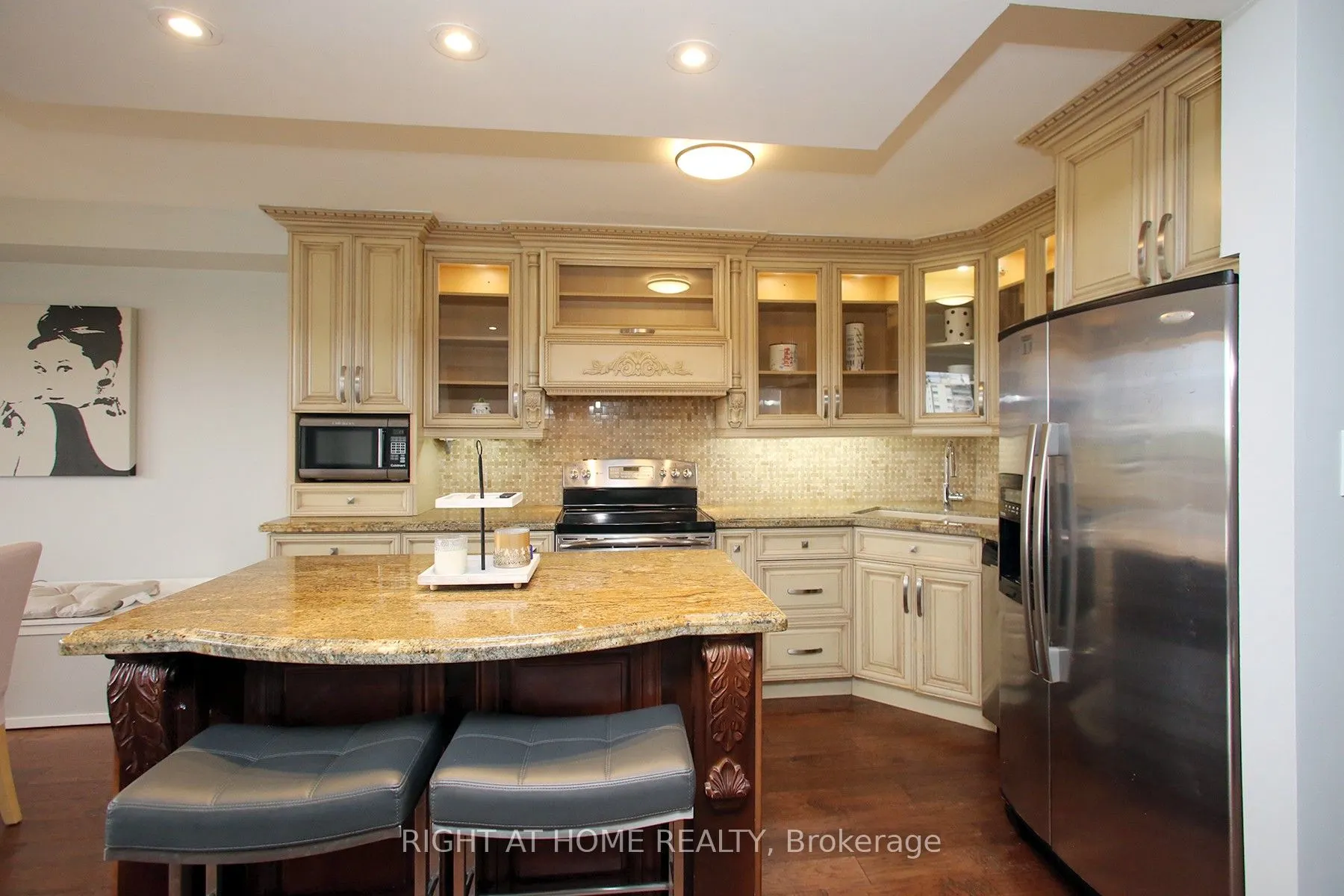 11 Wincott Drive, #1508
