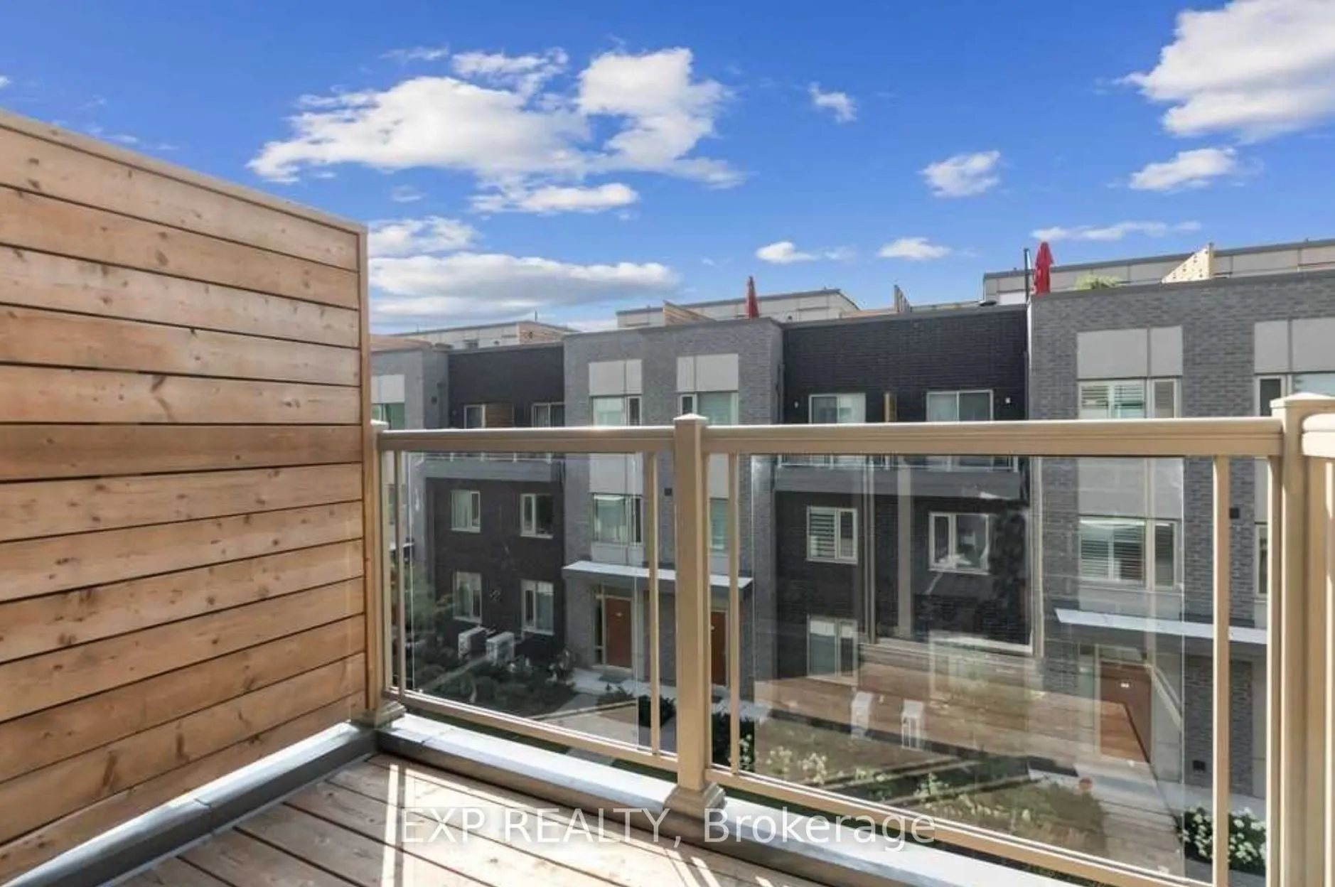 22 Applewood Lane, #27