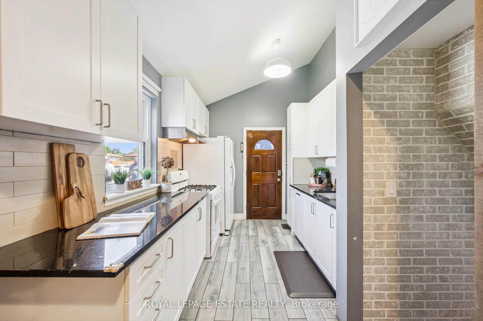 57 Nanwood Drive