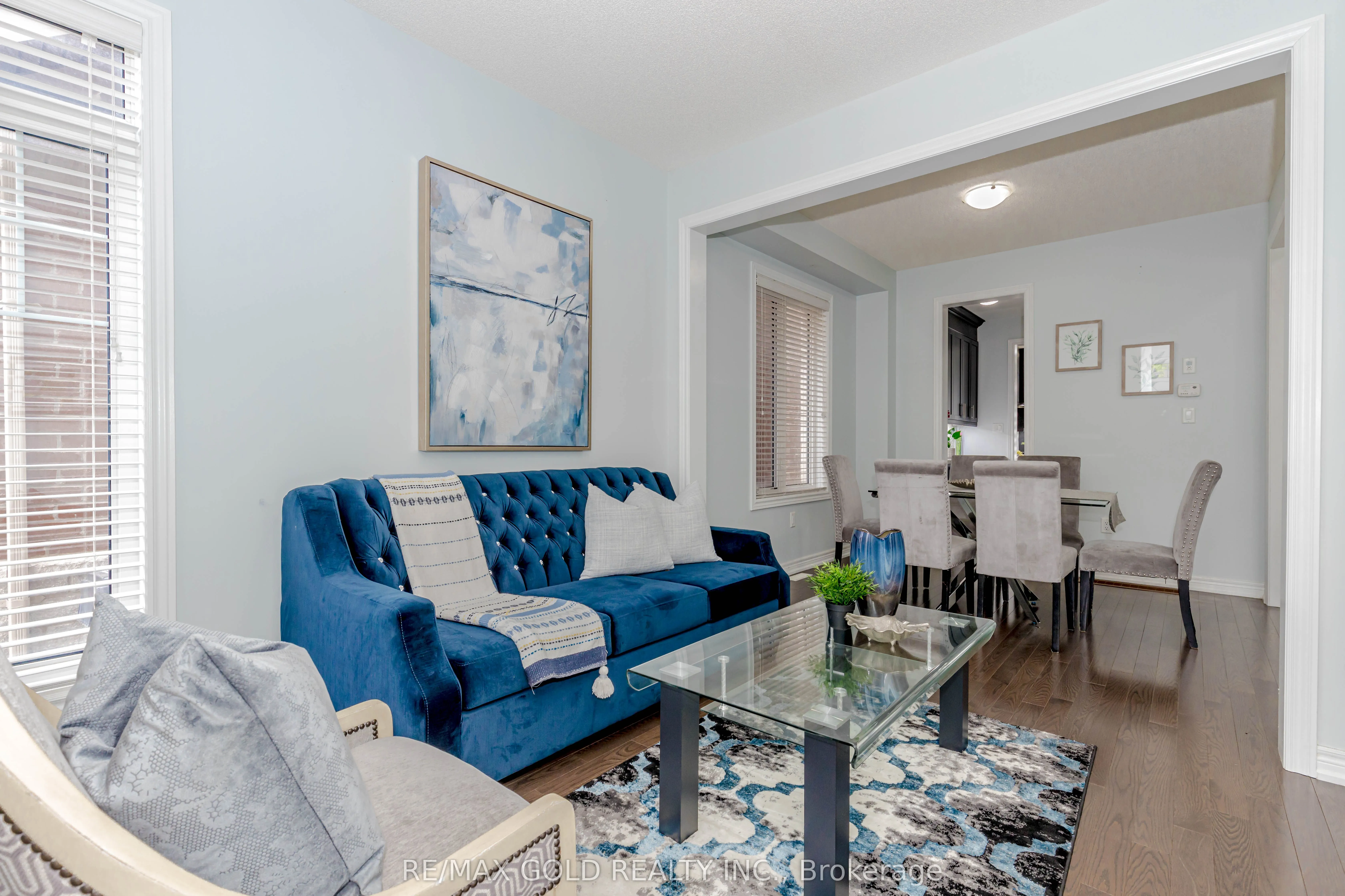 29 Ezra Crescent