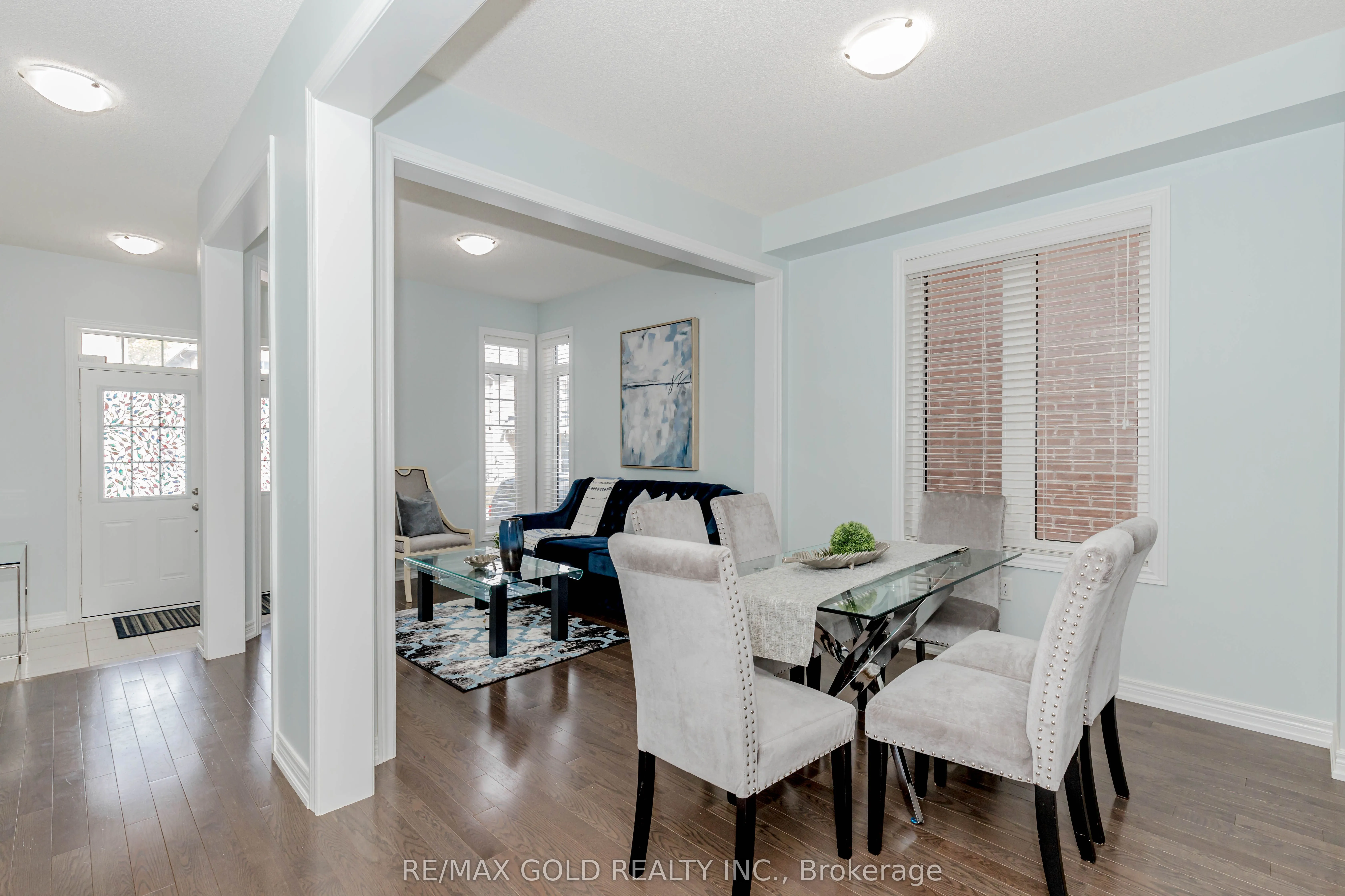 29 Ezra Crescent