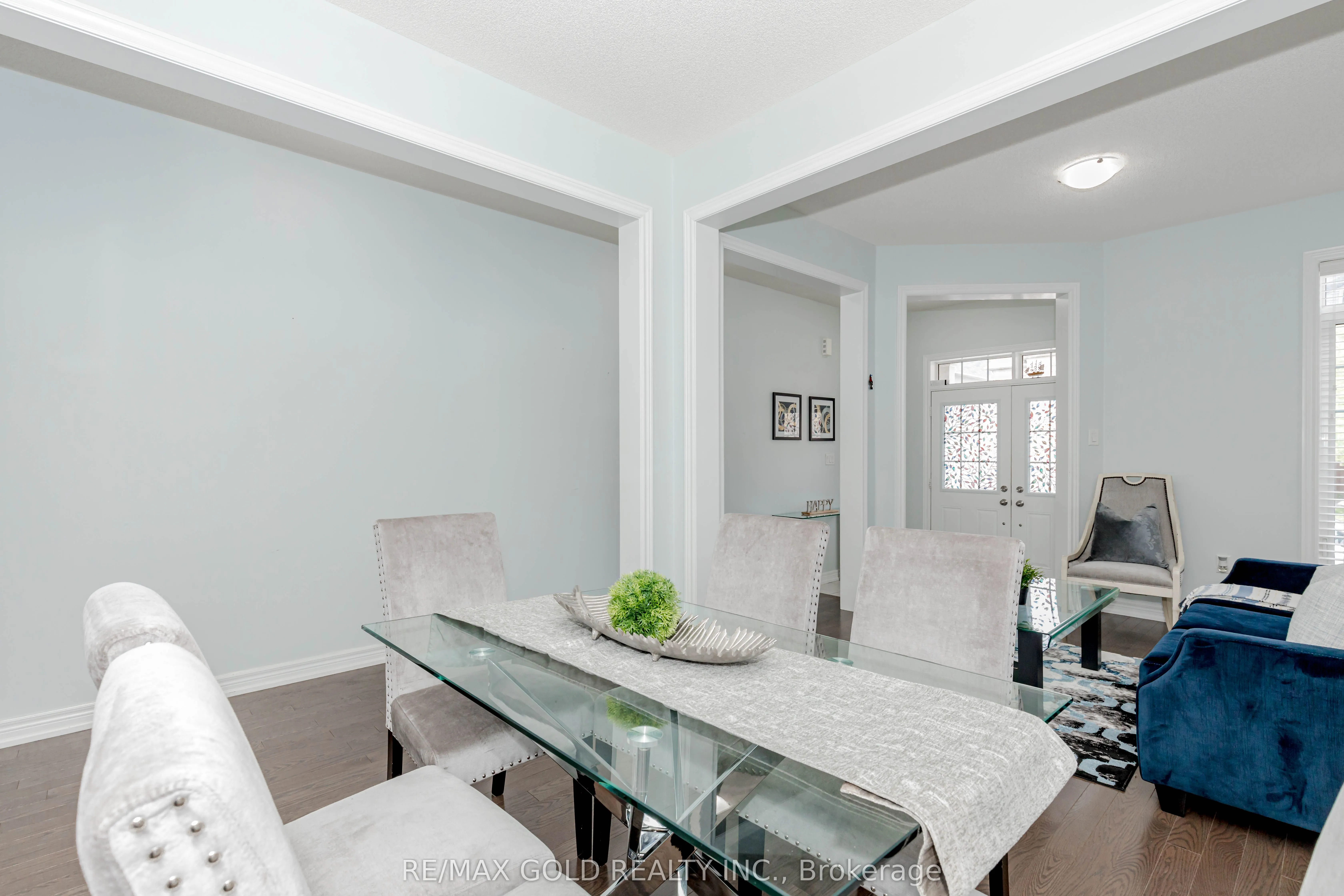 29 Ezra Crescent