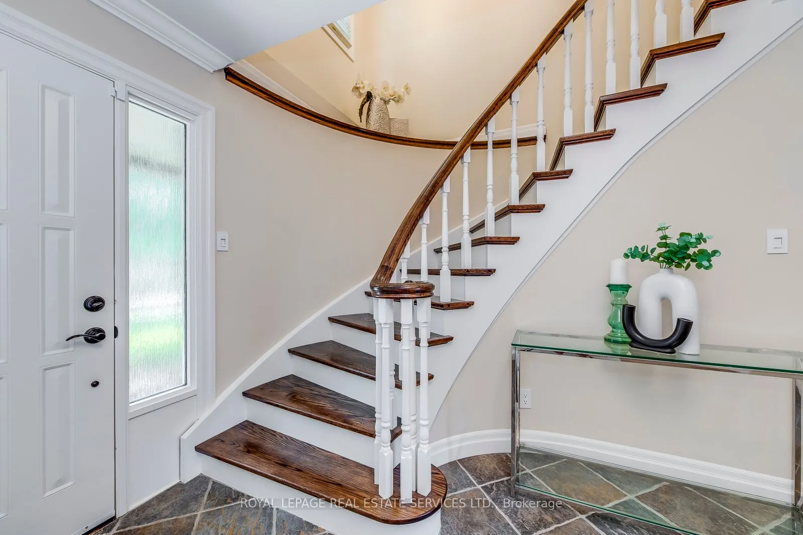1504 Caulder Drive