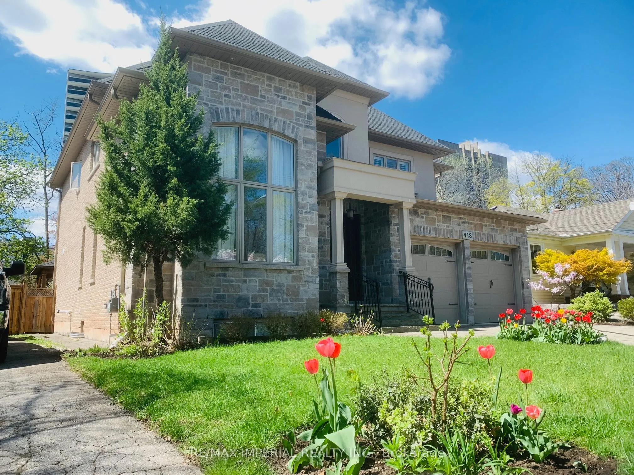 418 Queen Mary Drive