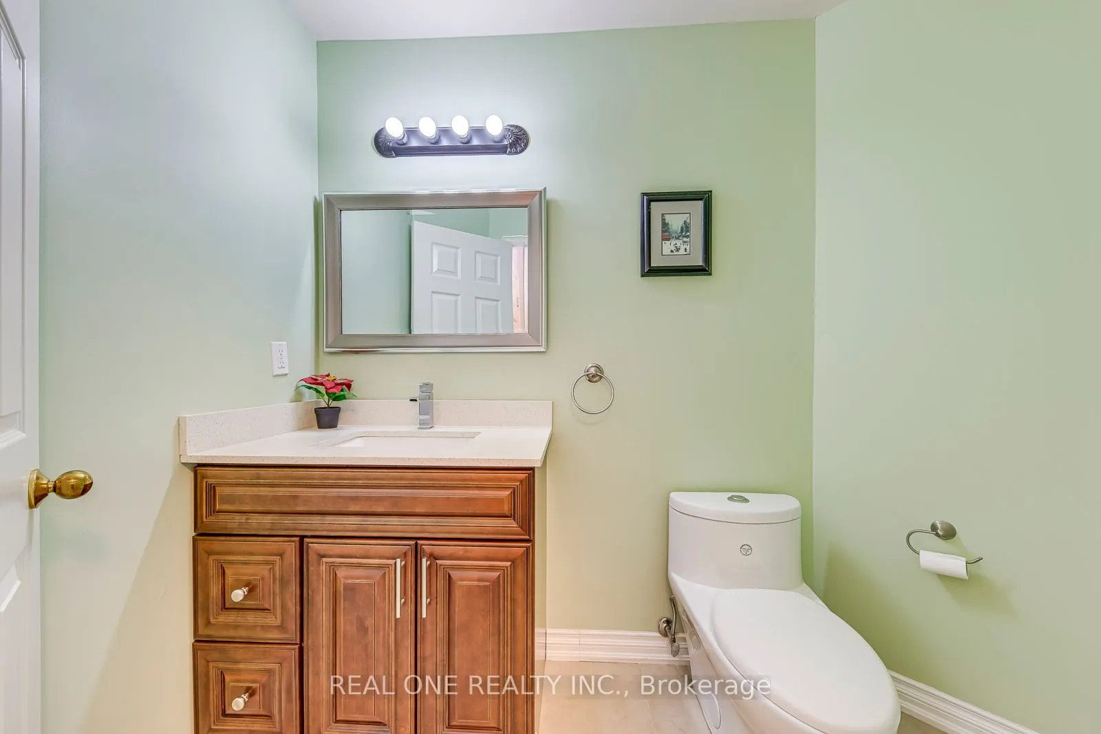 1237 Woodview Drive