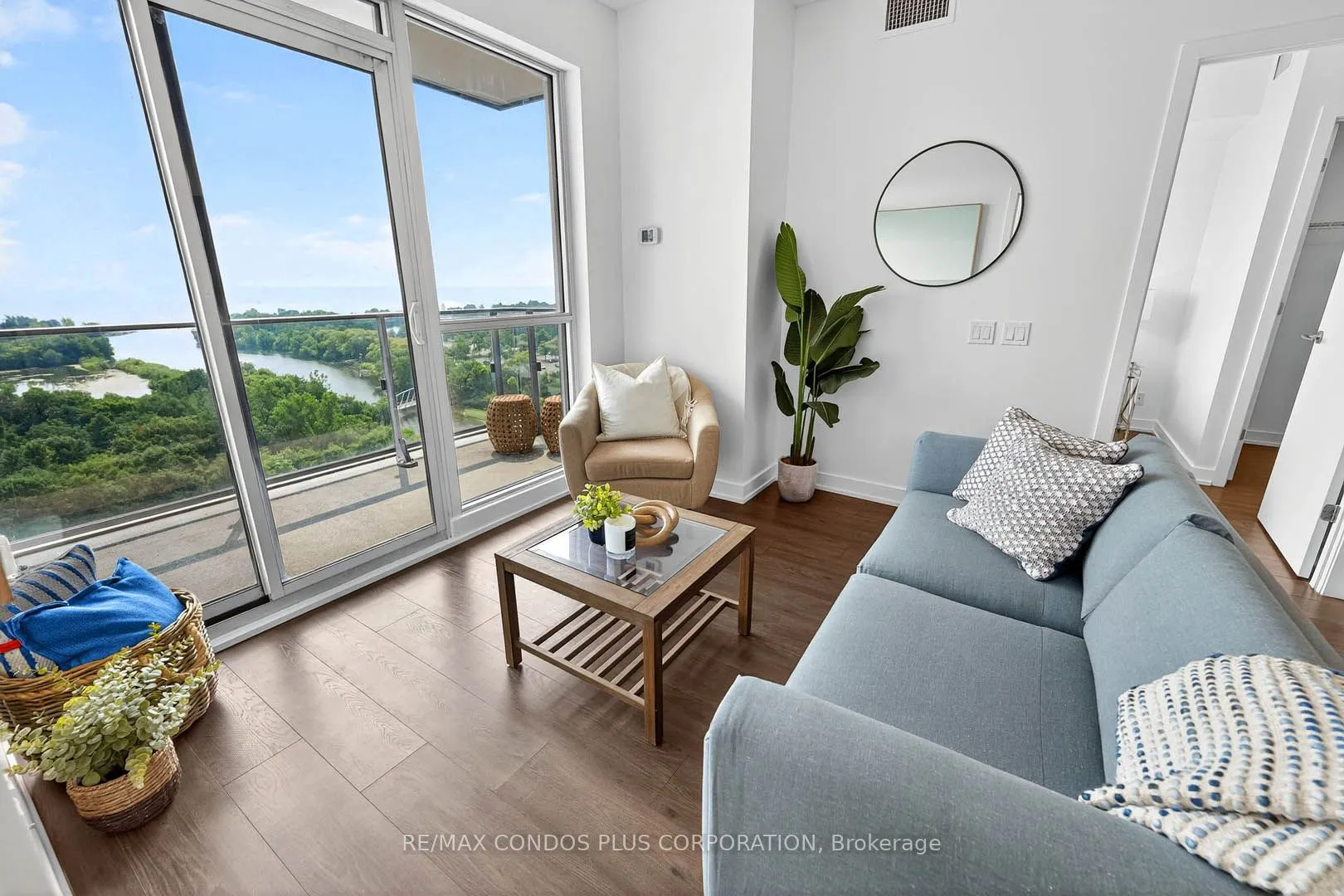2200 Lake Shore Boulevard W, #1610