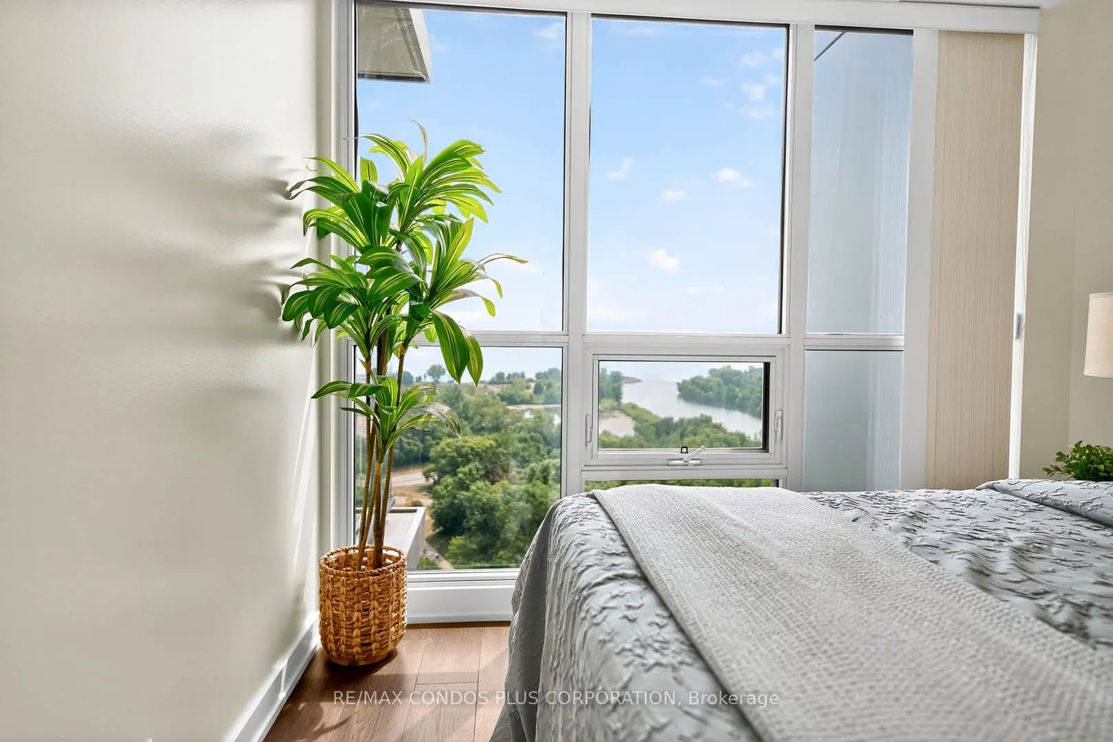 2200 Lake Shore Boulevard W, #1610