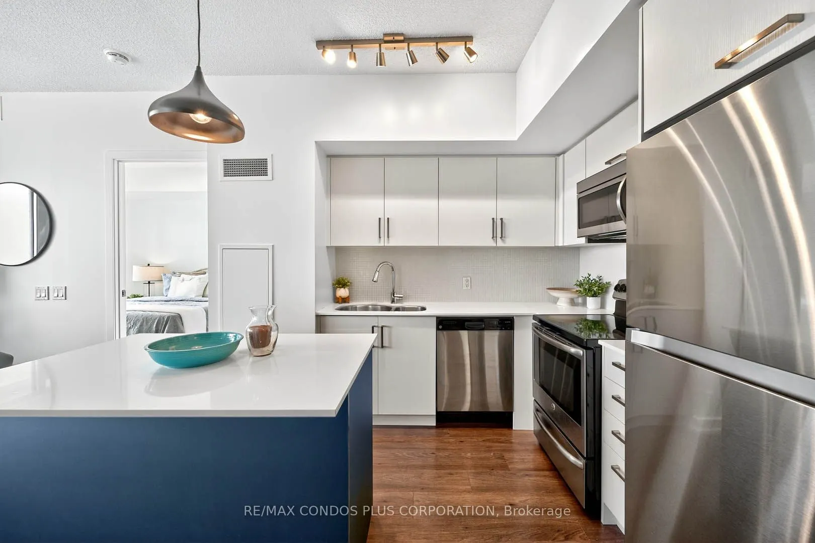 2200 Lake Shore Boulevard W, #1610
