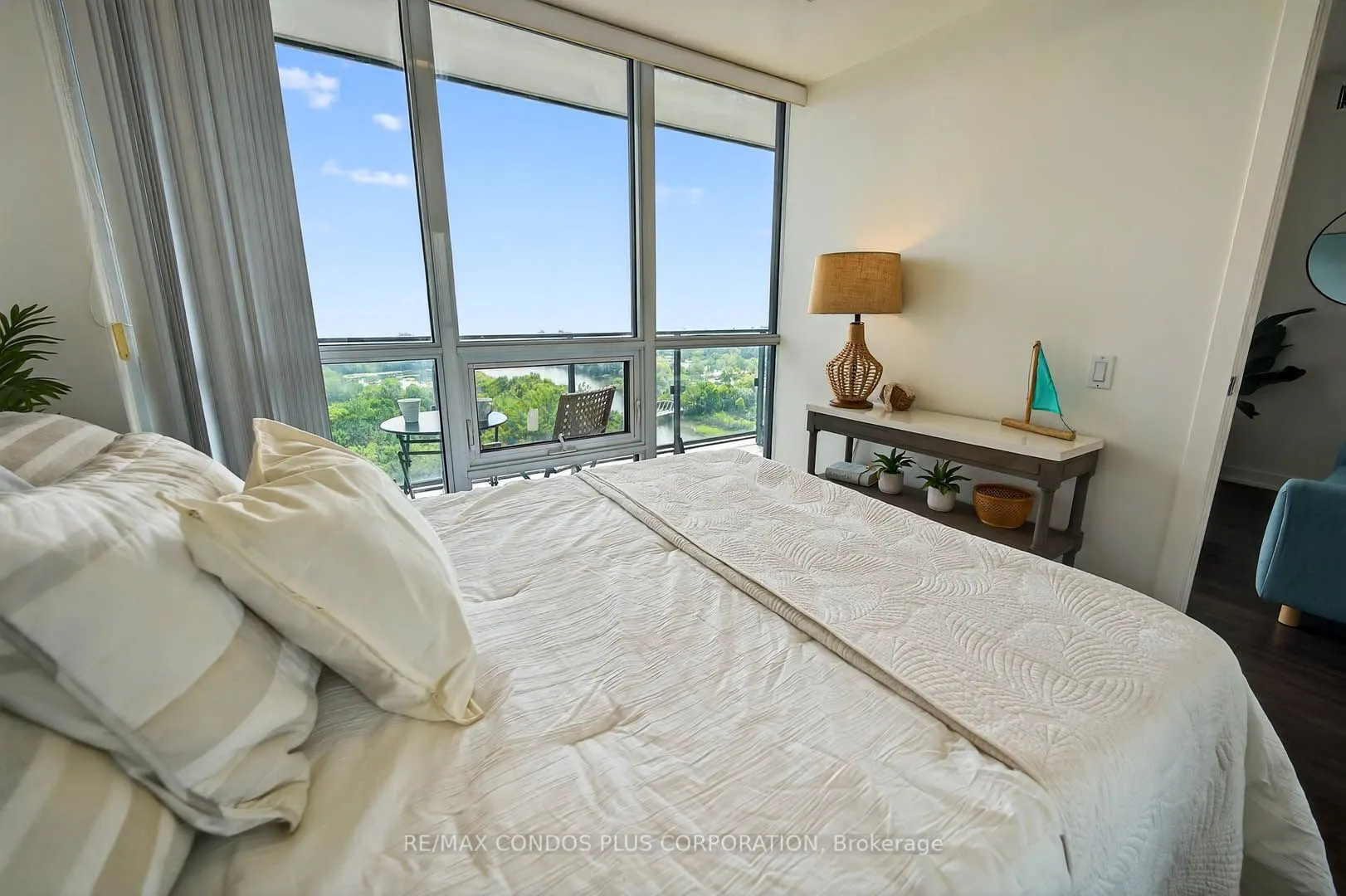 2200 Lake Shore Boulevard W, #1610