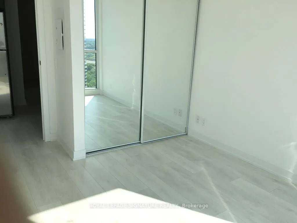 2200 Lake Shore Boulevard W, #2807
