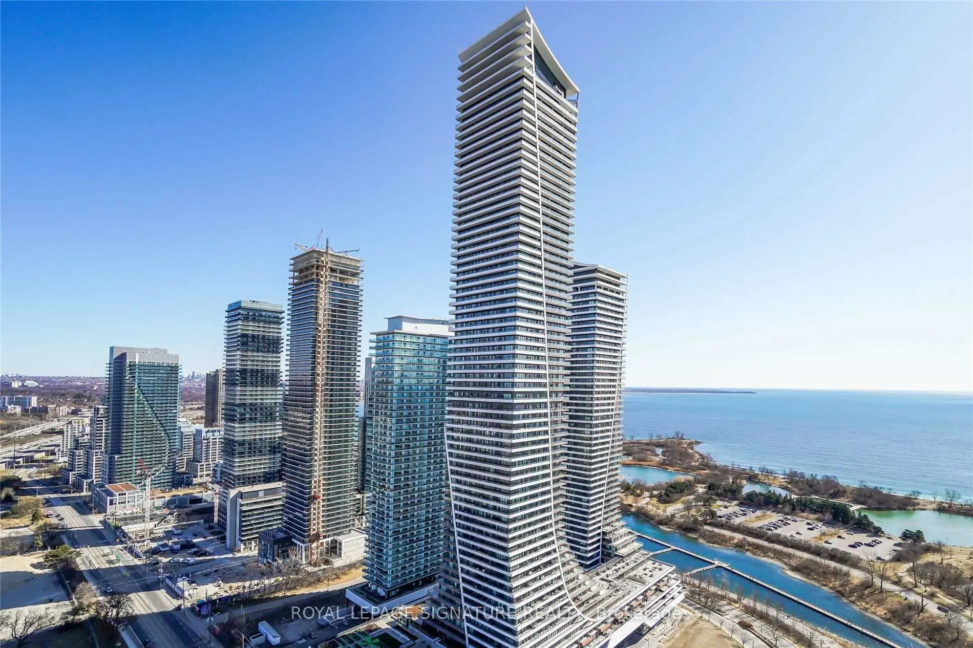 2200 Lake Shore Boulevard W, #2807