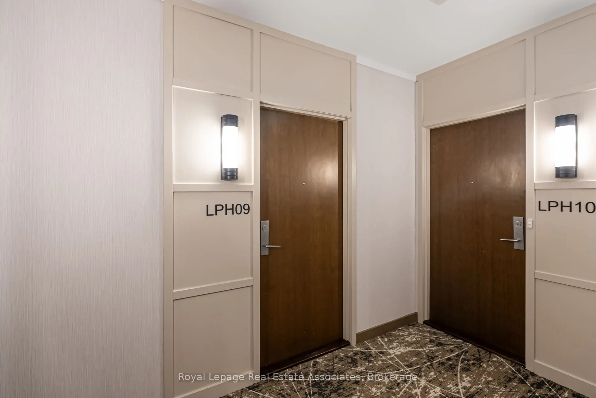 1055 Southdown Road, #Lph09