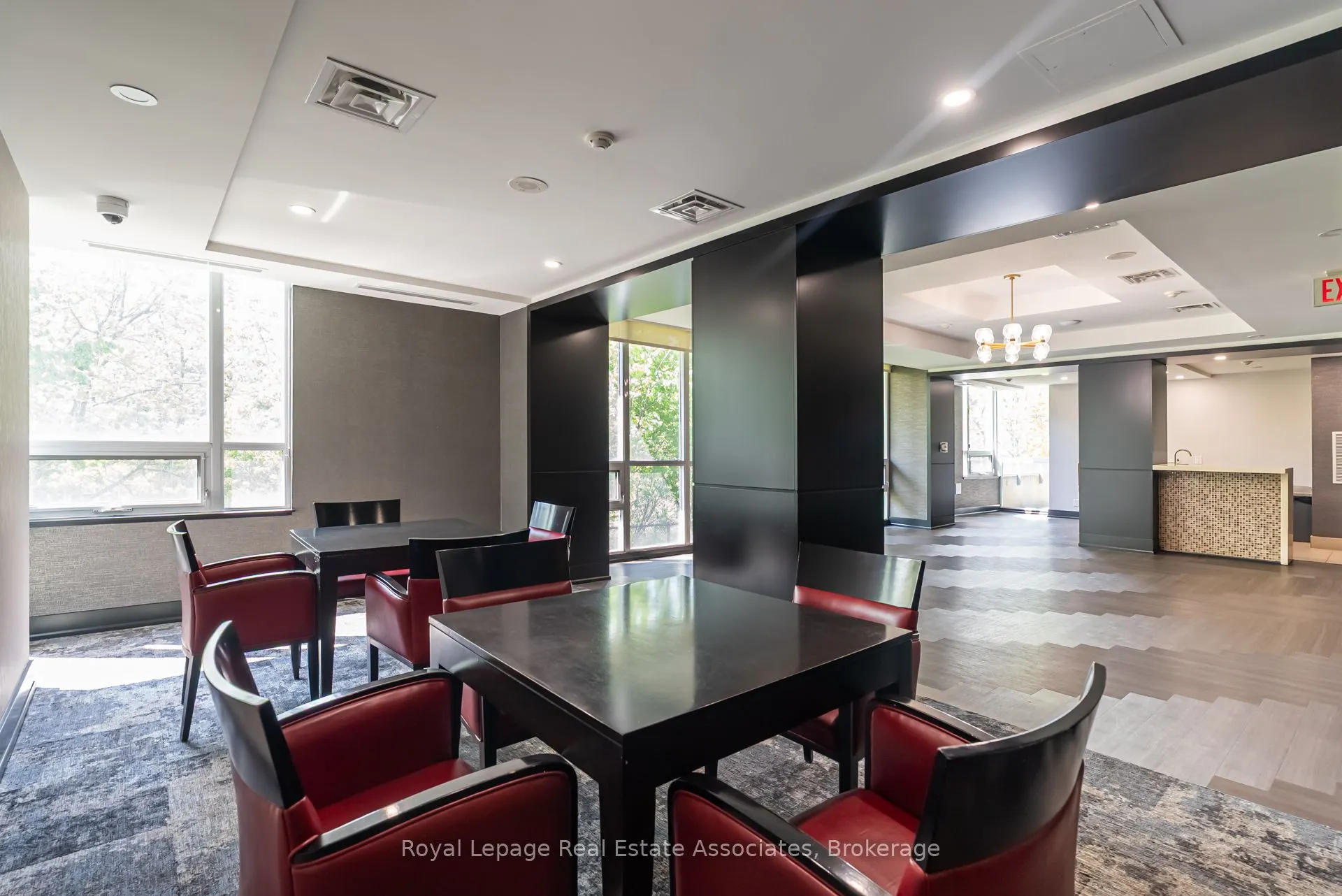 1055 Southdown Road, #Lph09