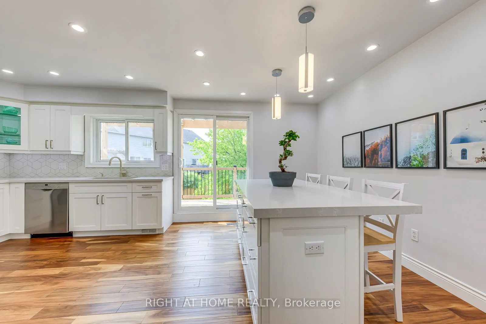 2356 Strawfield Court