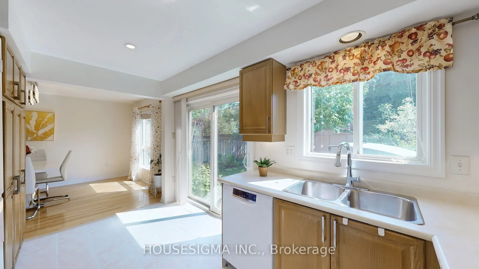 1630 Samuelson Circle