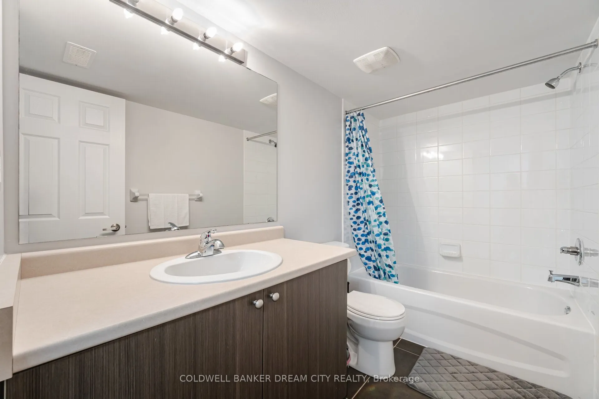5030 Harvard Road, #2