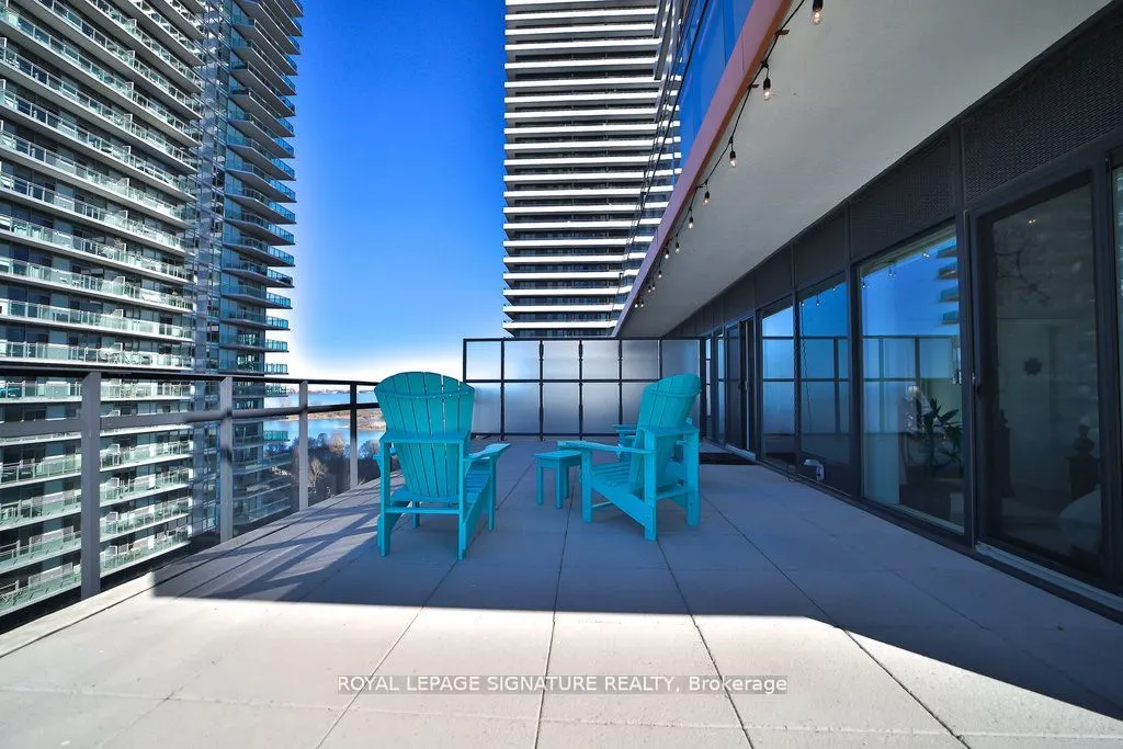 30 Shore Breeze Drive, #913