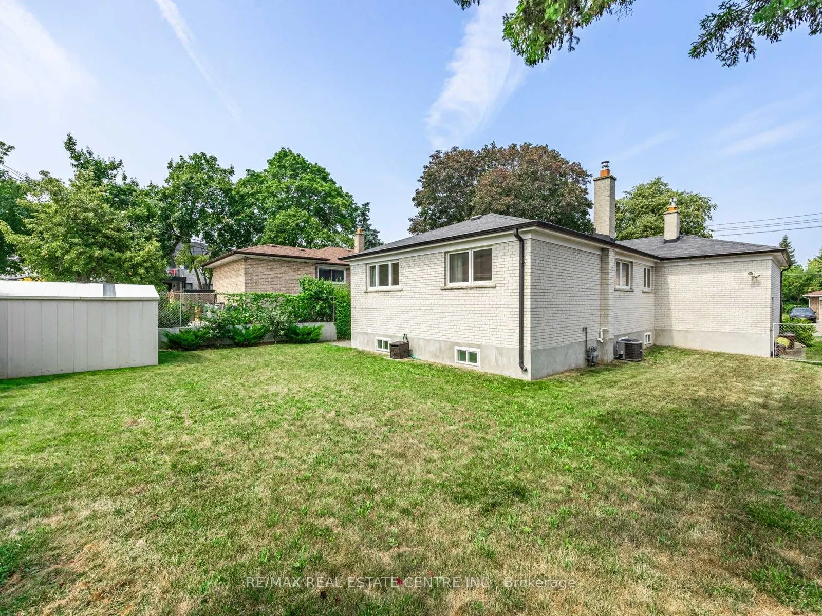 106 Mercury Road