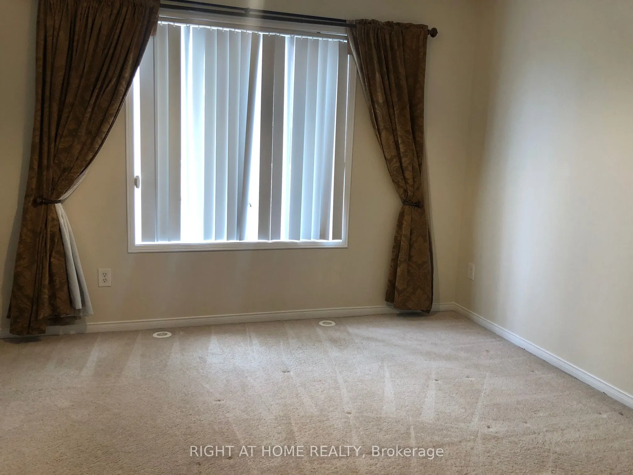 5035 Oscar Peterson Boulevard, #60
