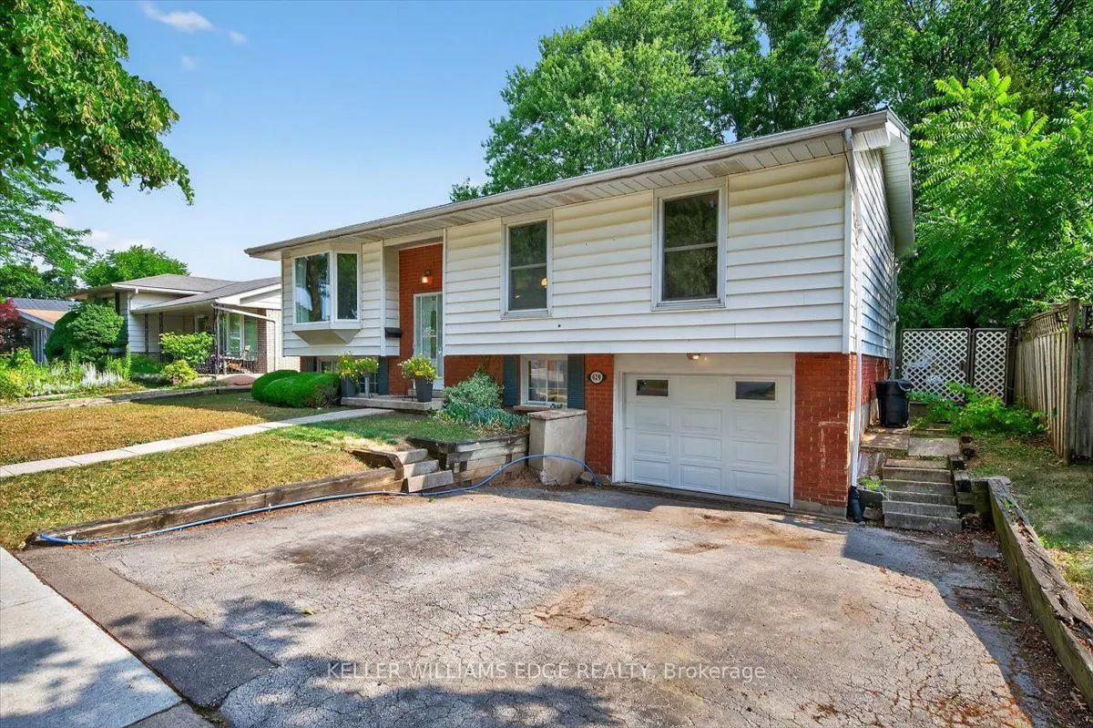 639 Blue Forest Hill