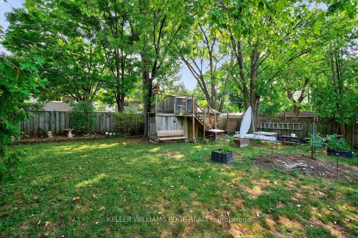 639 Blue Forest Hill