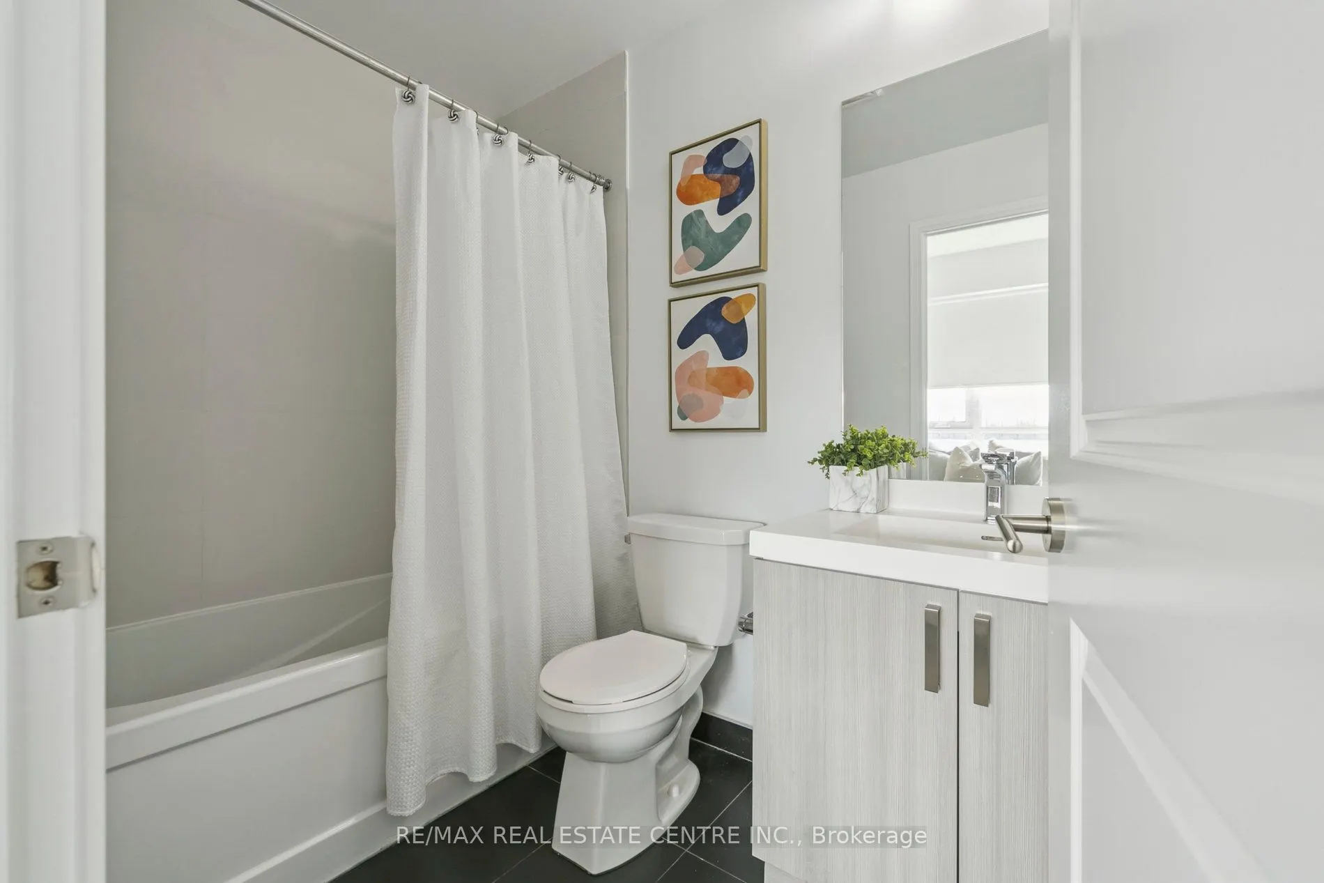 8 Nahani Way, #821